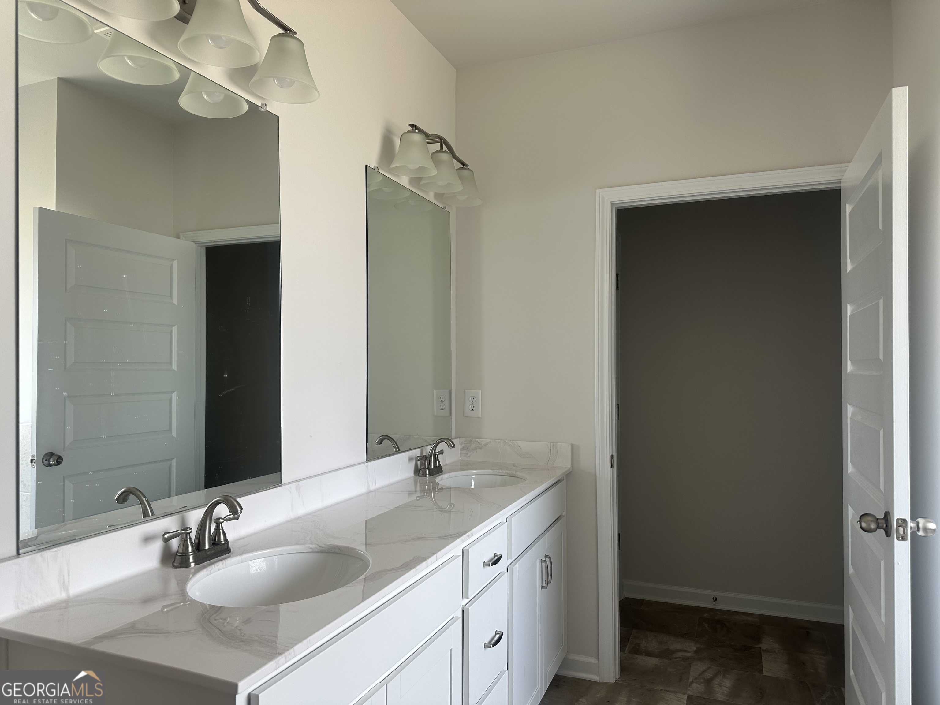 121 Creekside Road Property Photo 26
