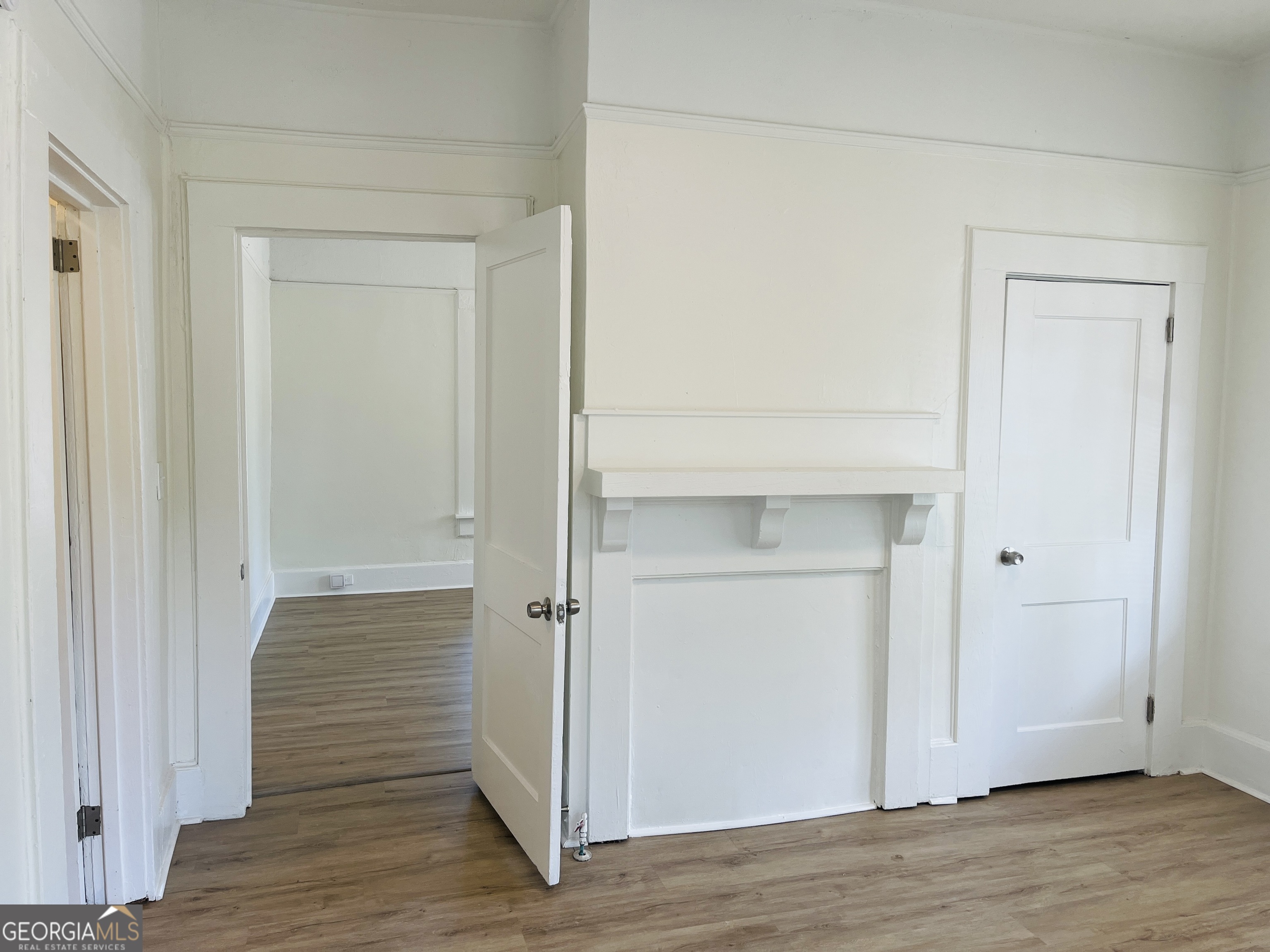 410 Alford Street Property Photo 14