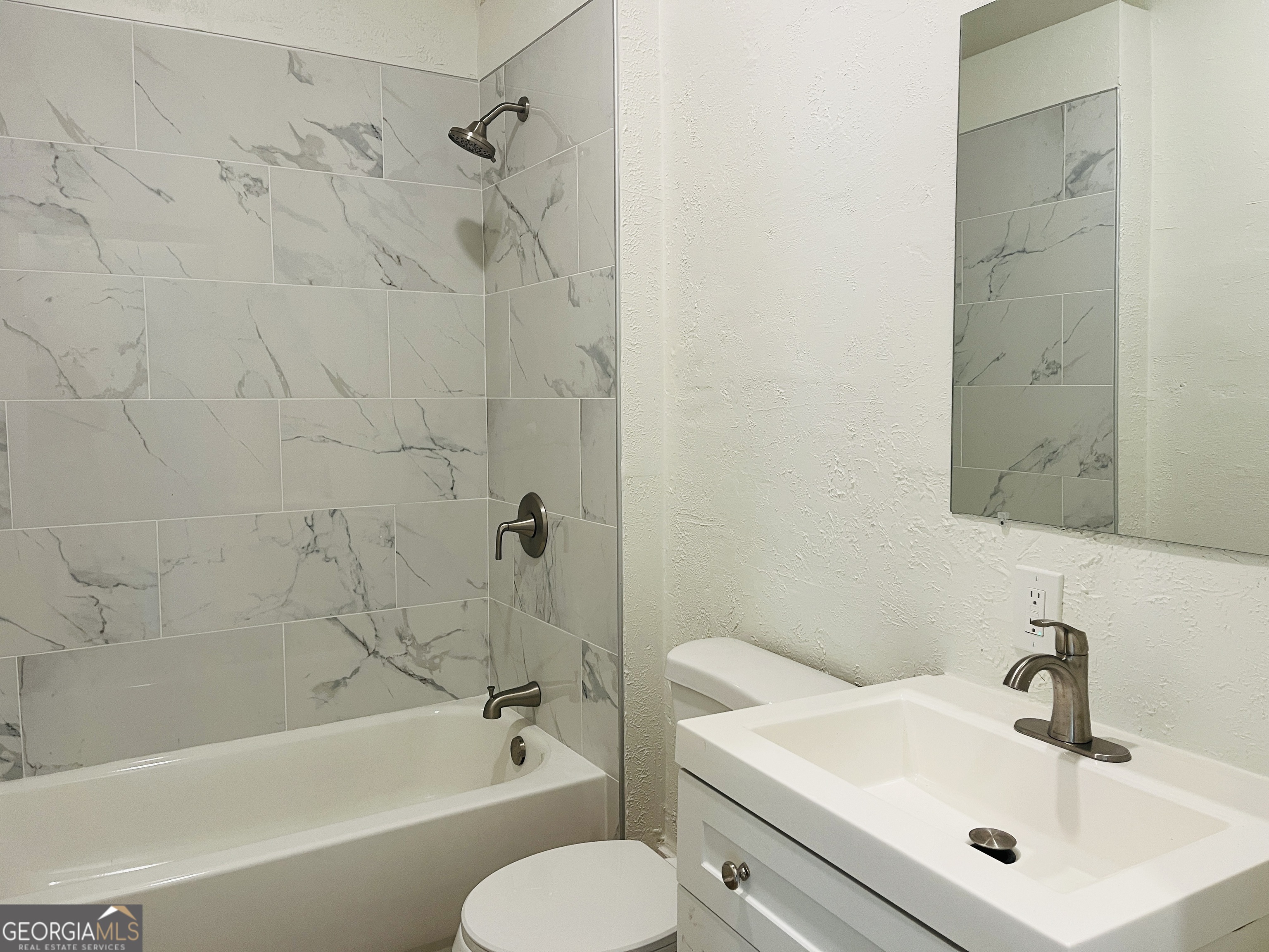 410 Alford Street Property Photo 16