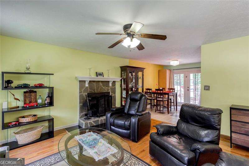 205 Emily Drive Property Photo 4