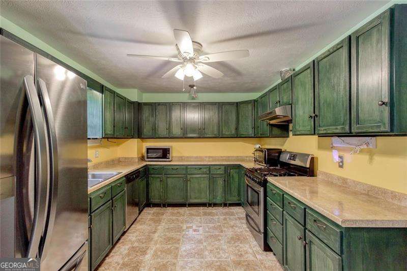 205 Emily Drive Property Photo 9