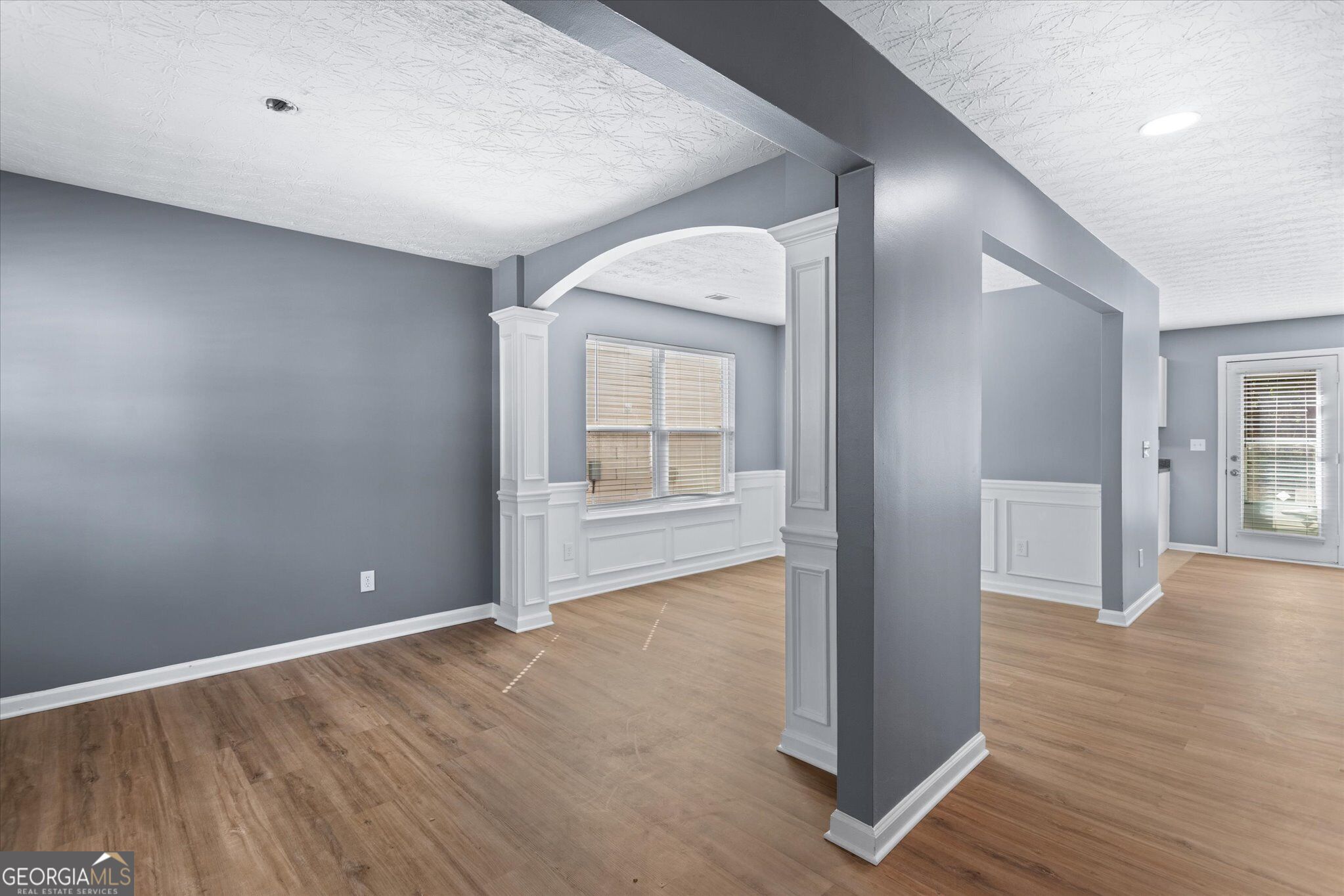 9517 Lakeview Road Property Photo 14