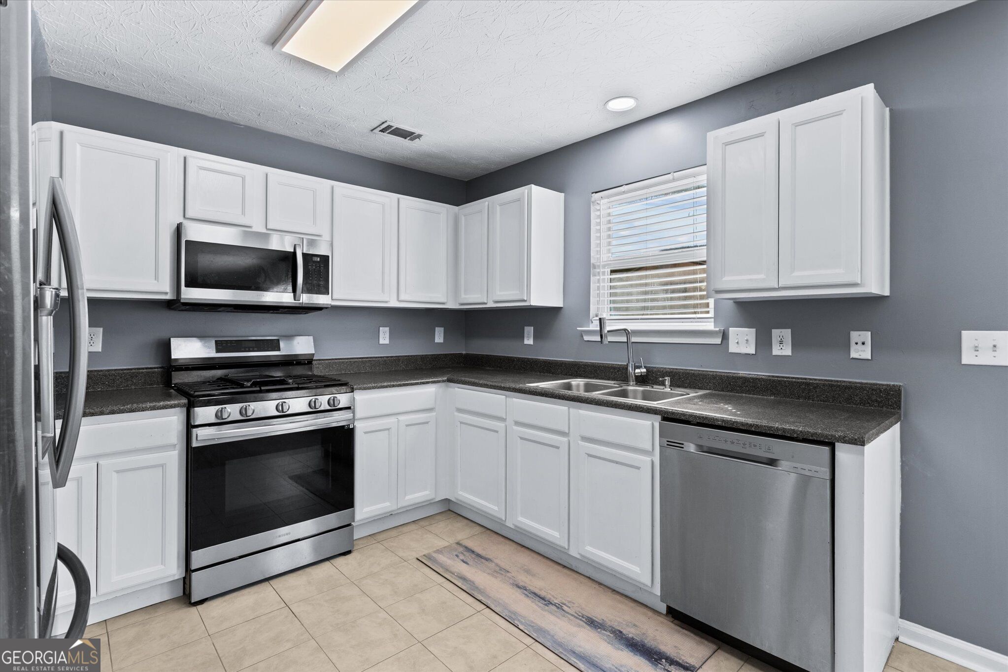 9517 Lakeview Road Property Photo 15