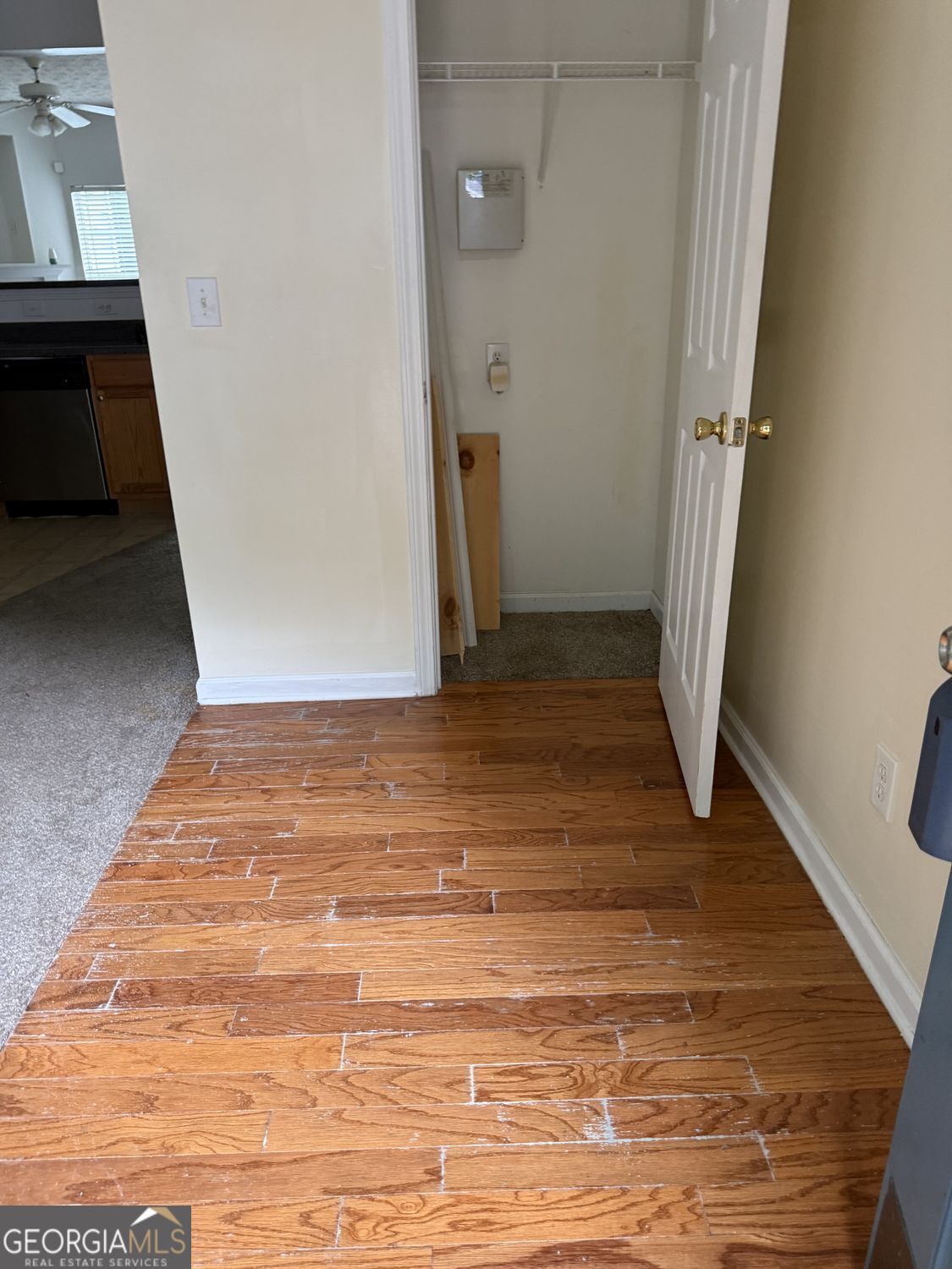 2502 Walden Lake Drive Property Photo 8