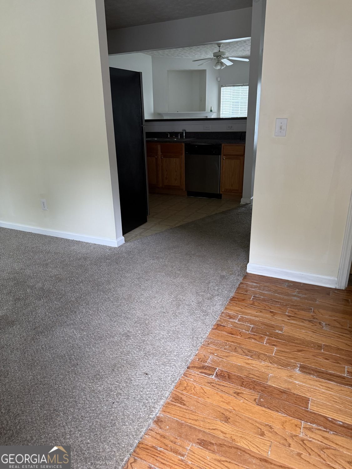 2502 Walden Lake Drive Property Photo 9