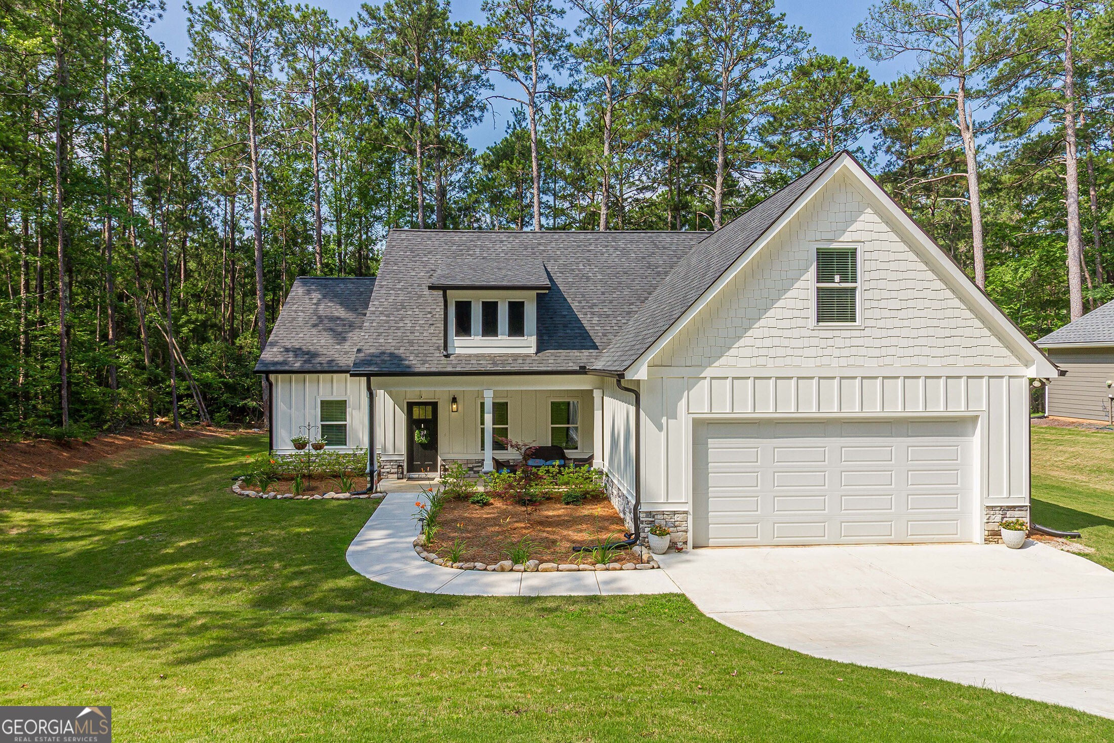 84 Swallow Court Property Photo 1