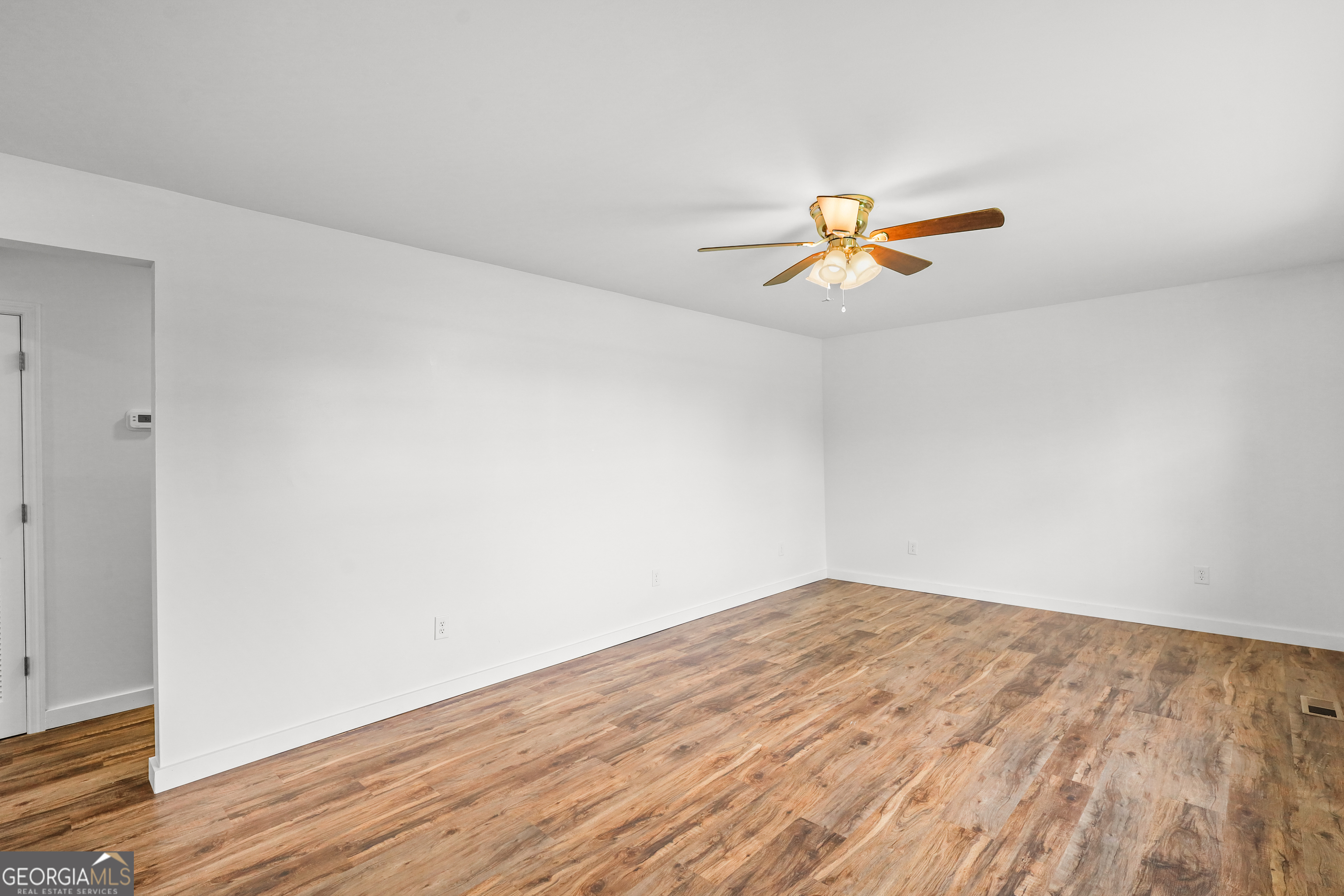 120 Francis Avenue Property Photo 16