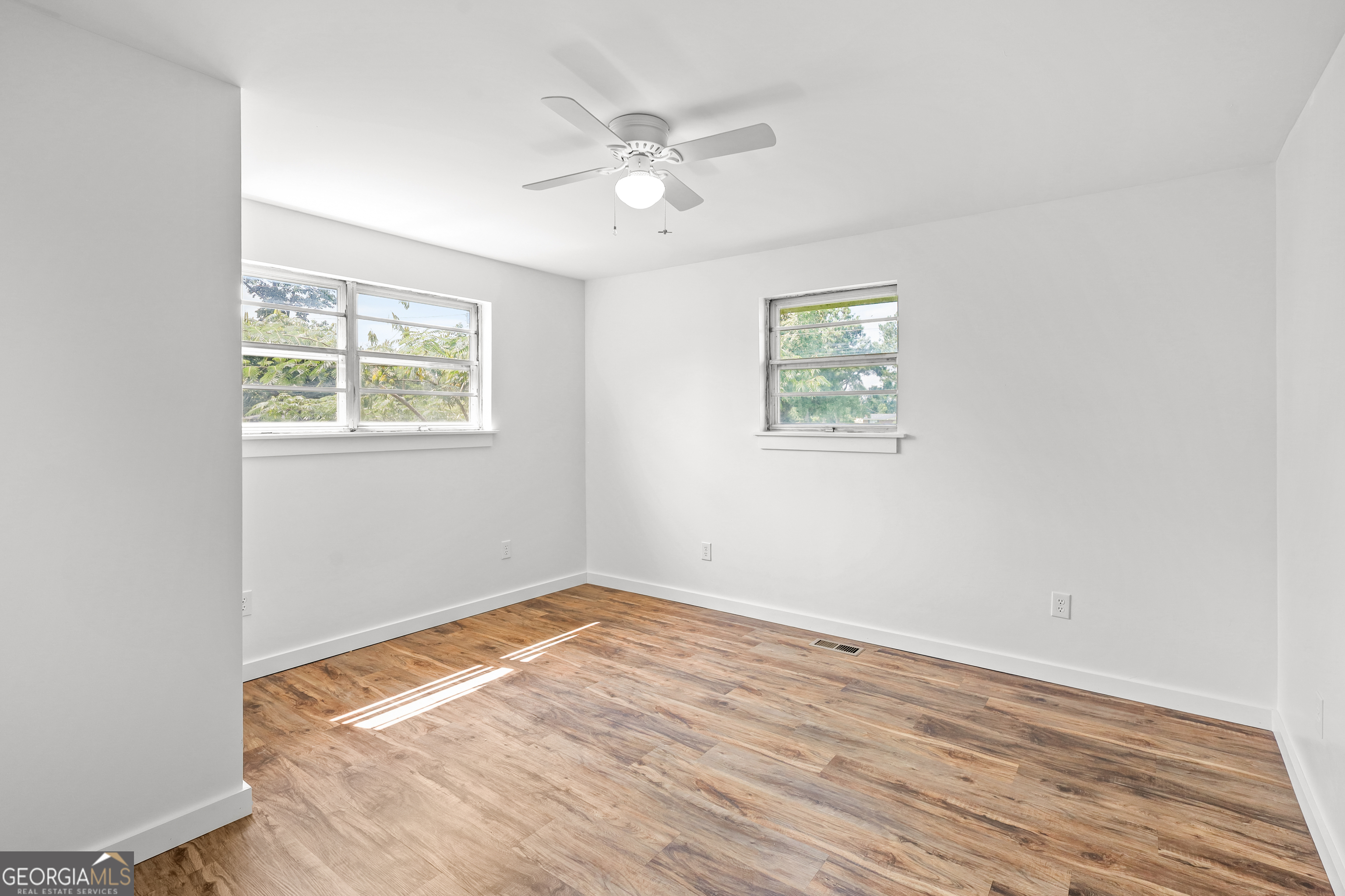 120 Francis Avenue Property Photo 19