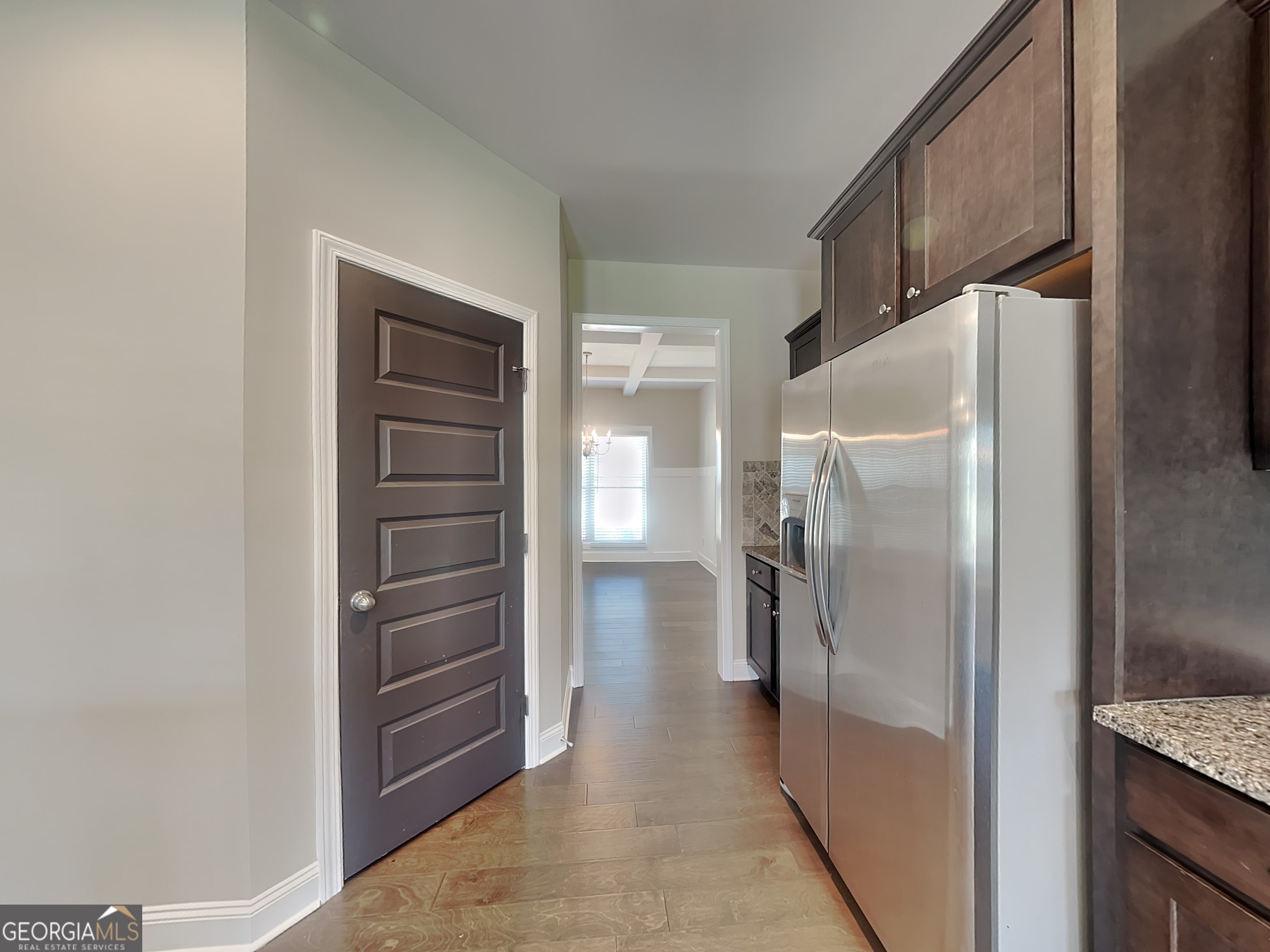 1910 Cobblefield Circle Property Photo 3