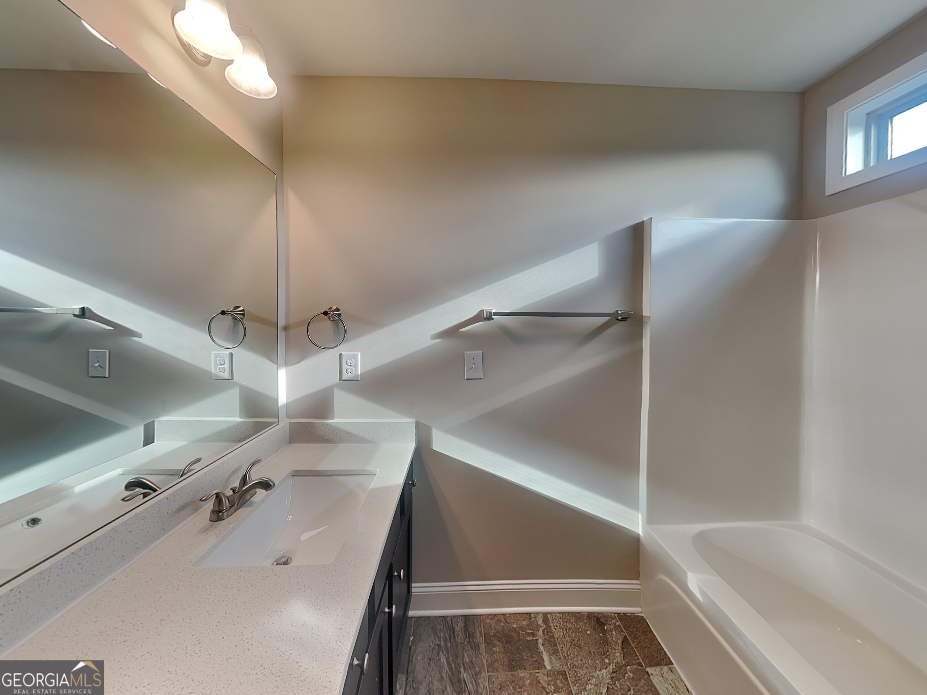1910 Cobblefield Circle Property Photo 17