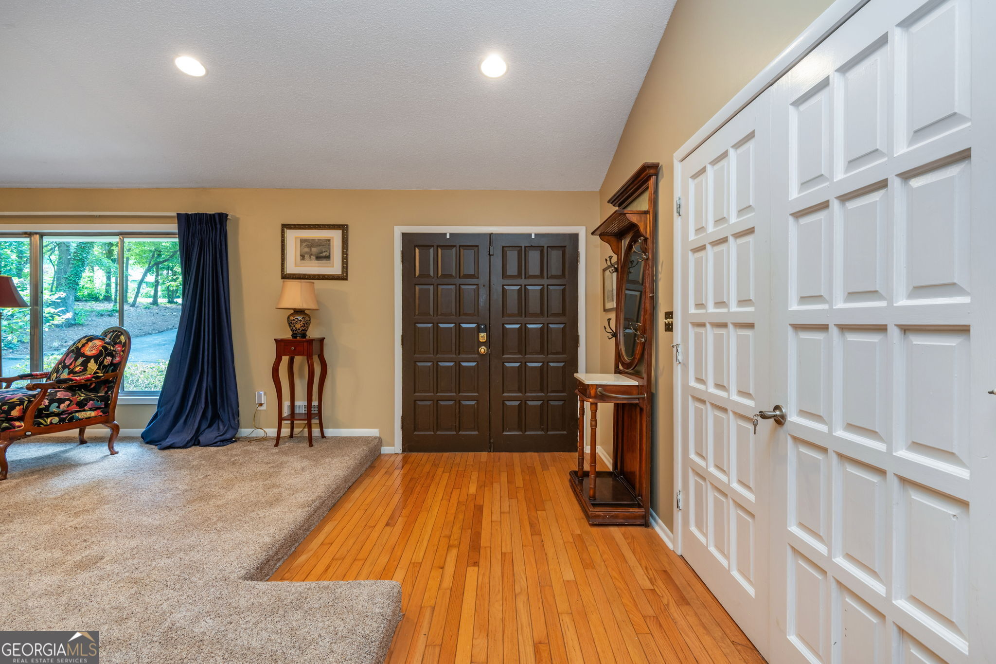2805 Burtz Drive Property Photo 14
