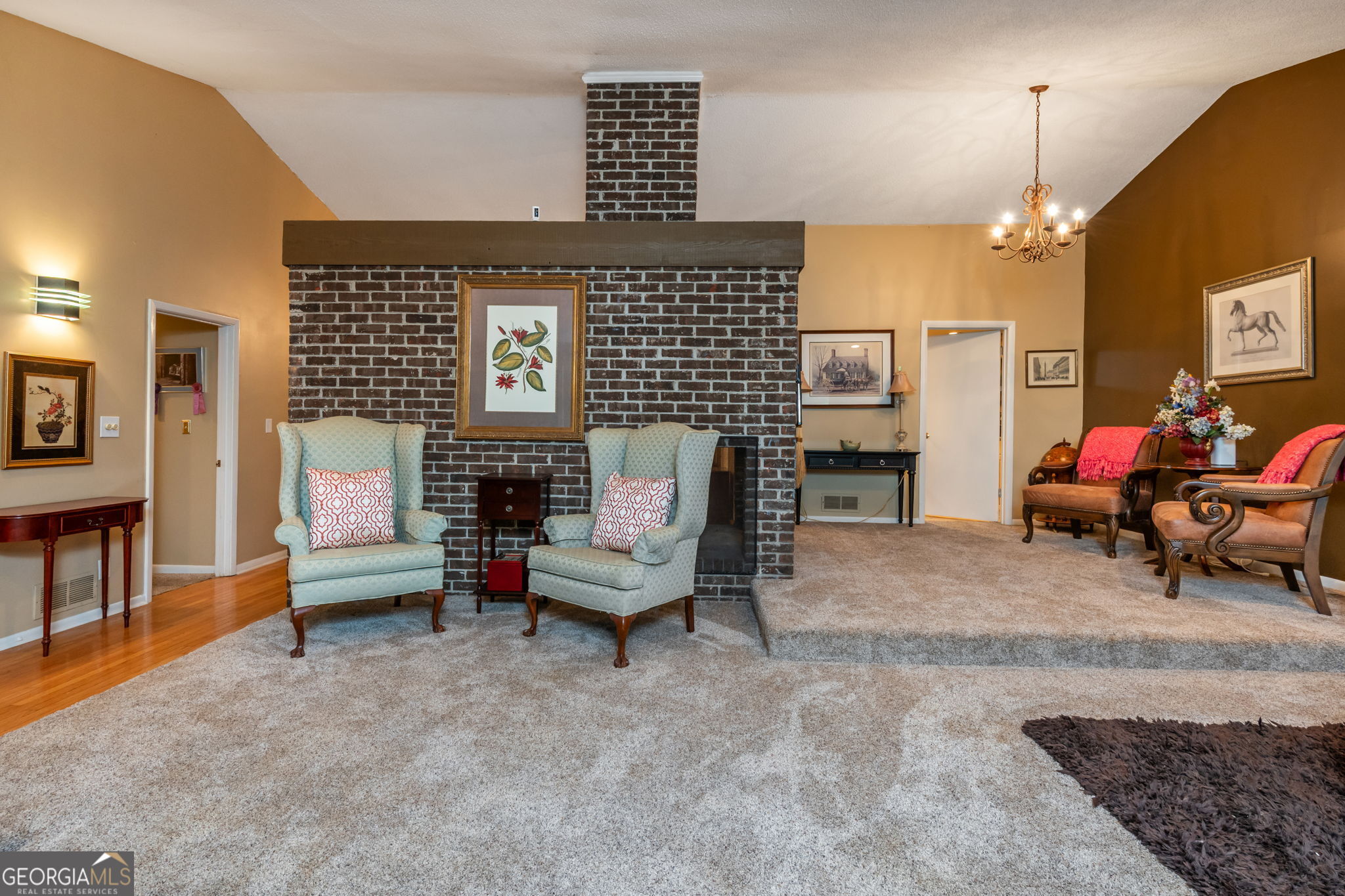 2805 Burtz Drive Property Photo 15