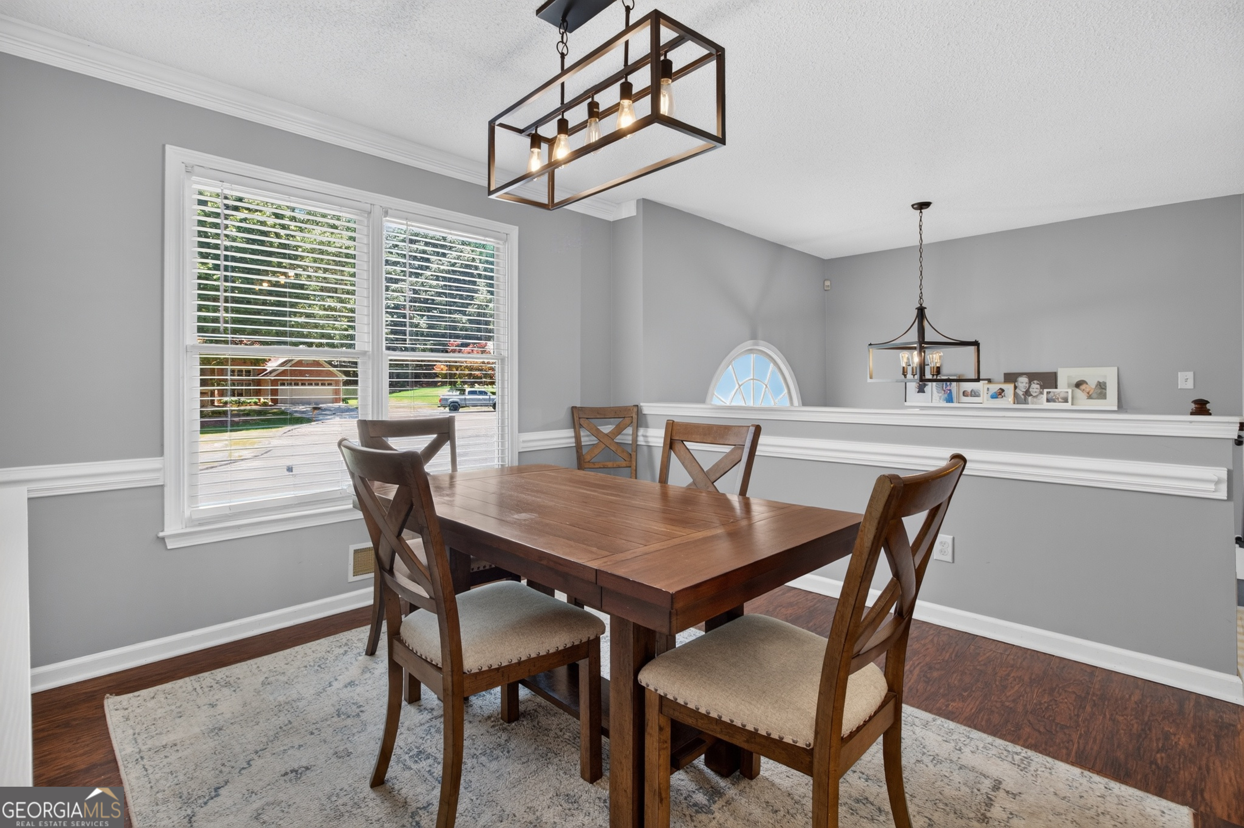 3955 Hamilton View Way Property Photo 19