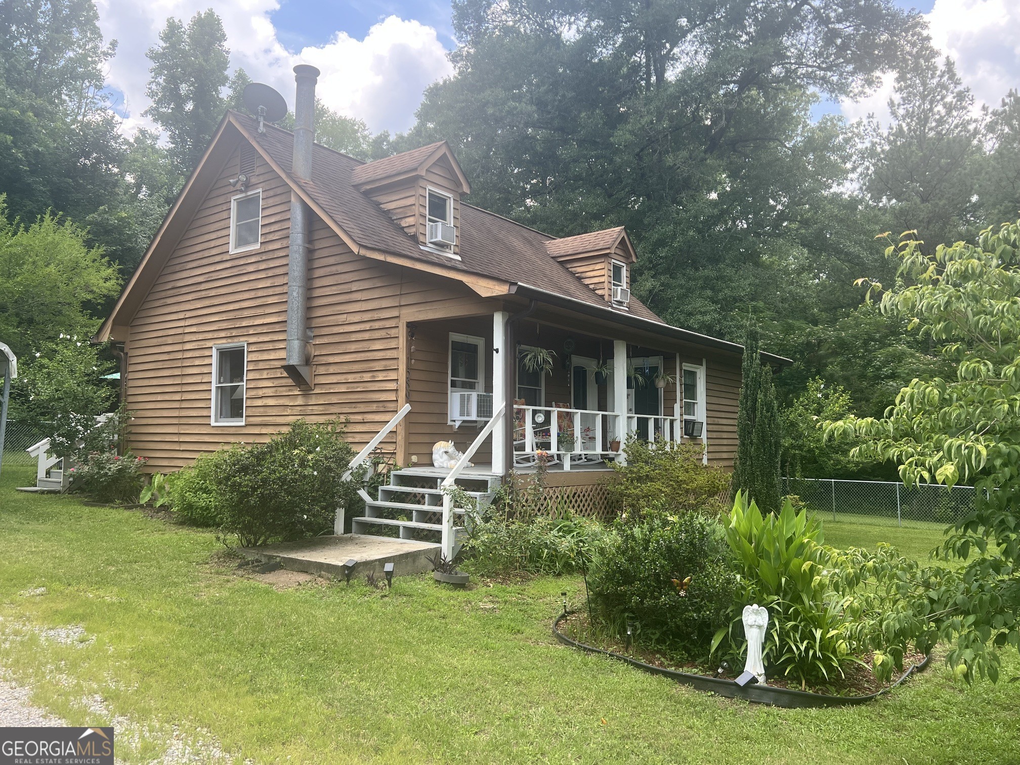 1589 Deer Field Farms Road Property Photo 1