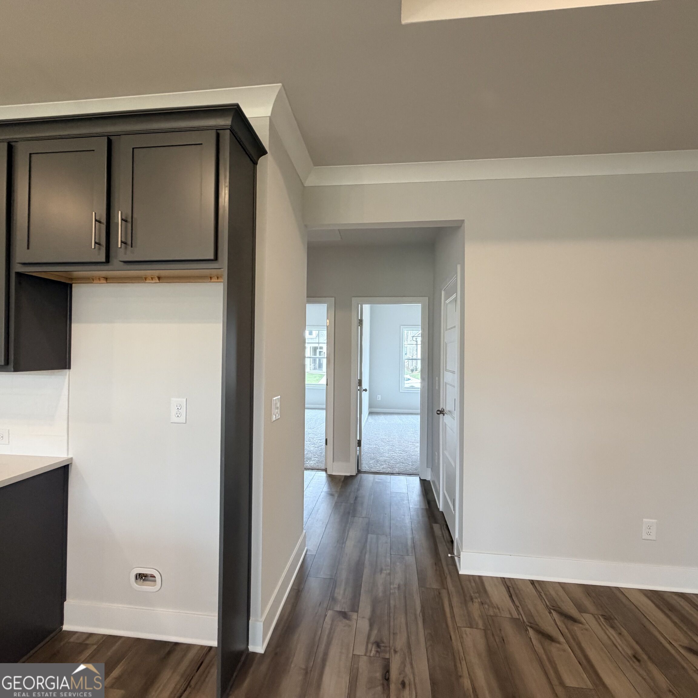 32 Piney Grove Court Property Photo 6