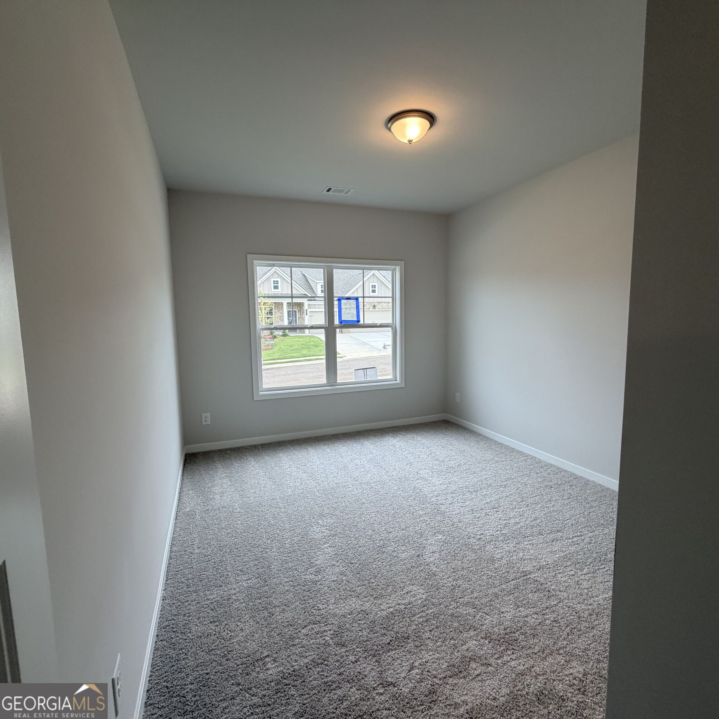 32 Piney Grove Court Property Photo 7