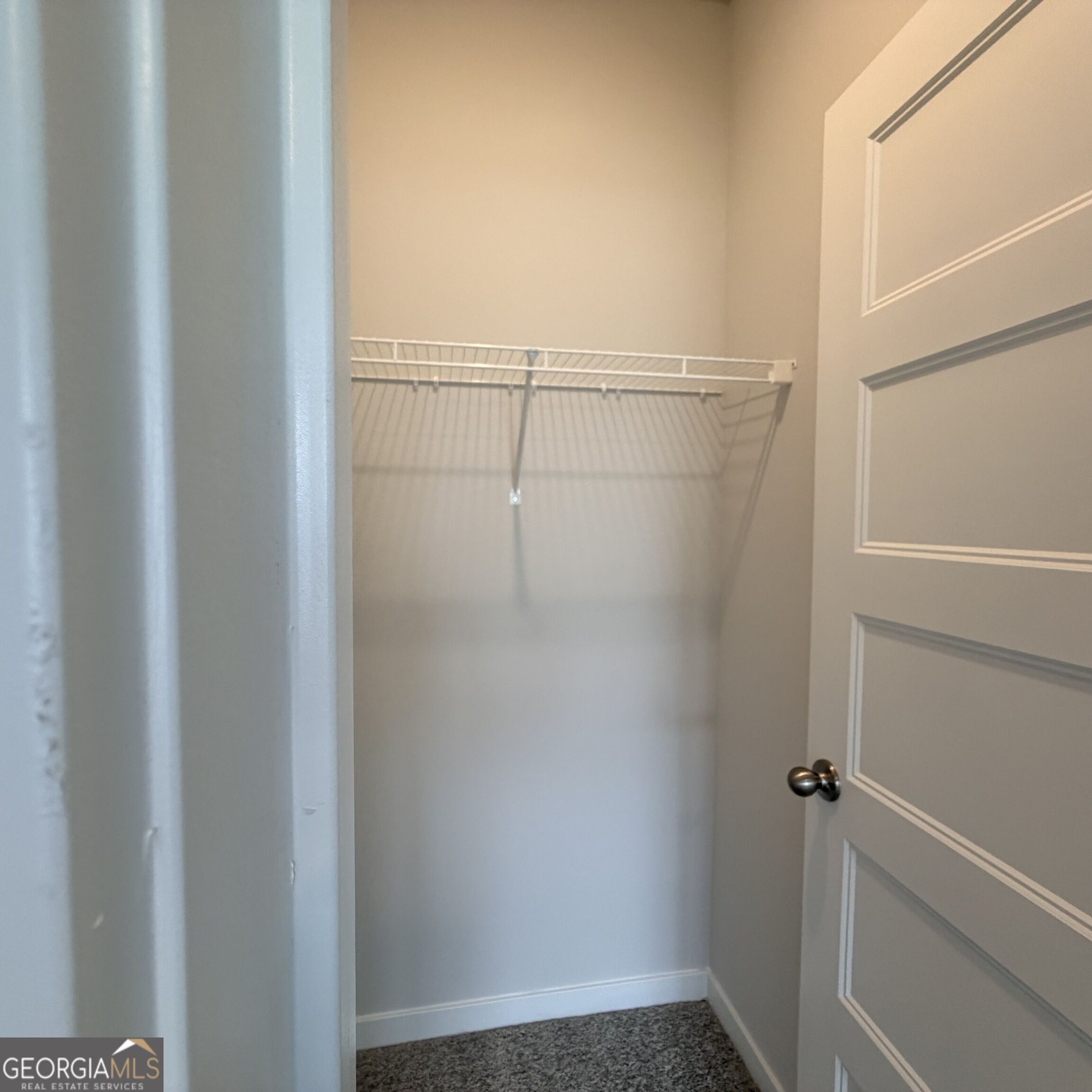 32 Piney Grove Court Property Photo 8