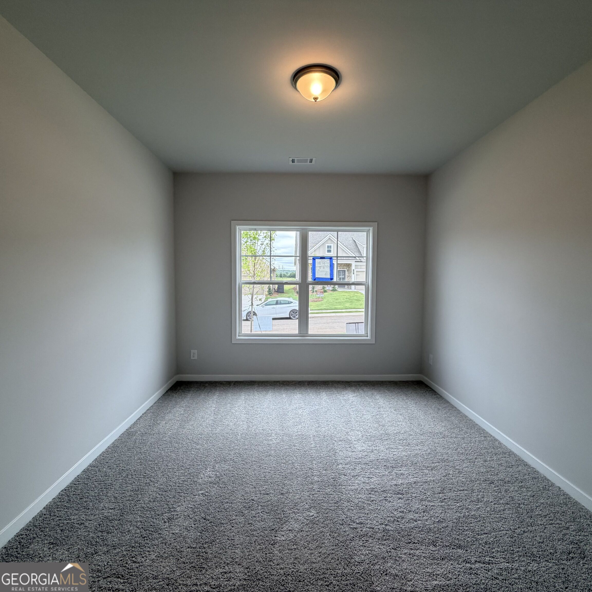 32 Piney Grove Court Property Photo 9