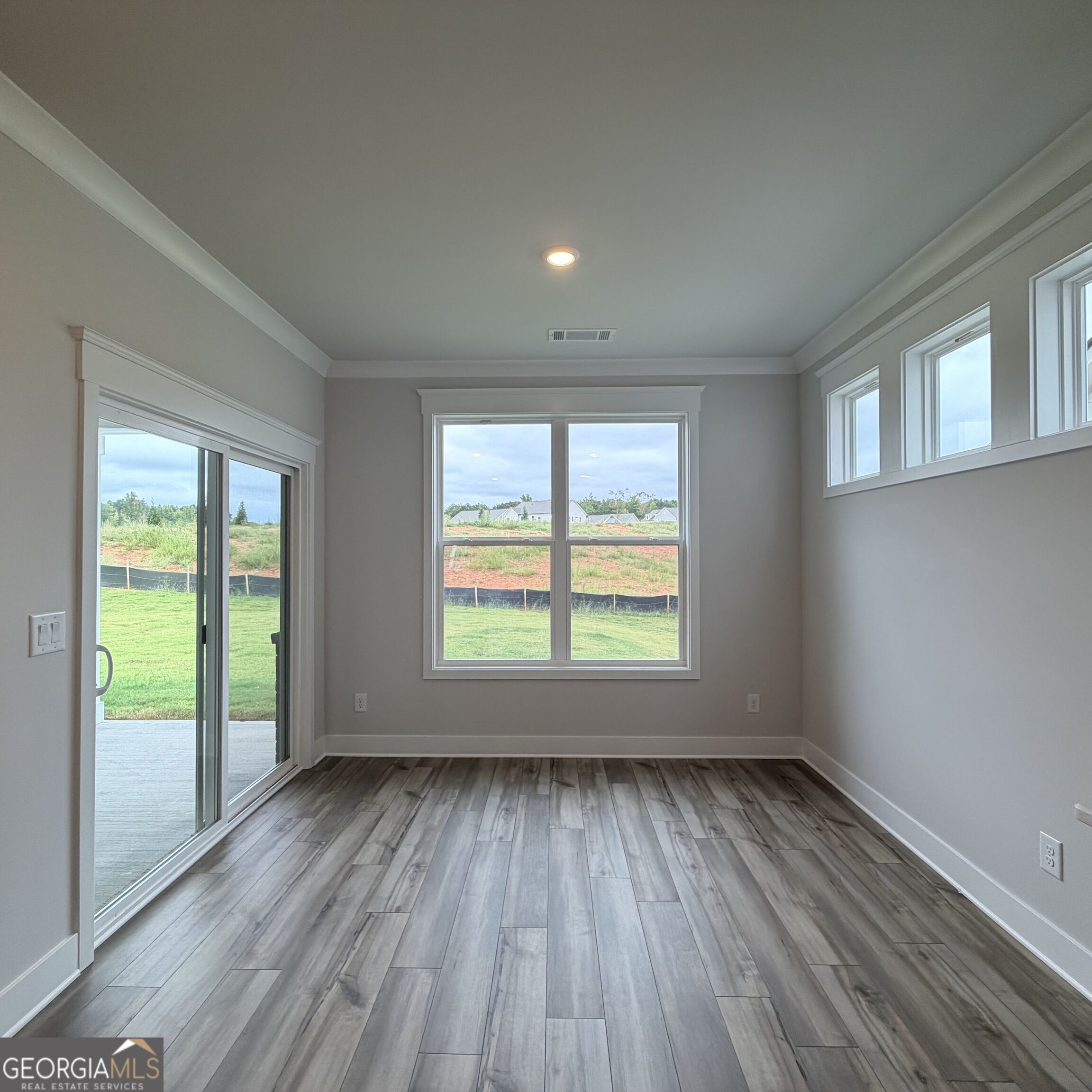 32 Piney Grove Court Property Photo 17