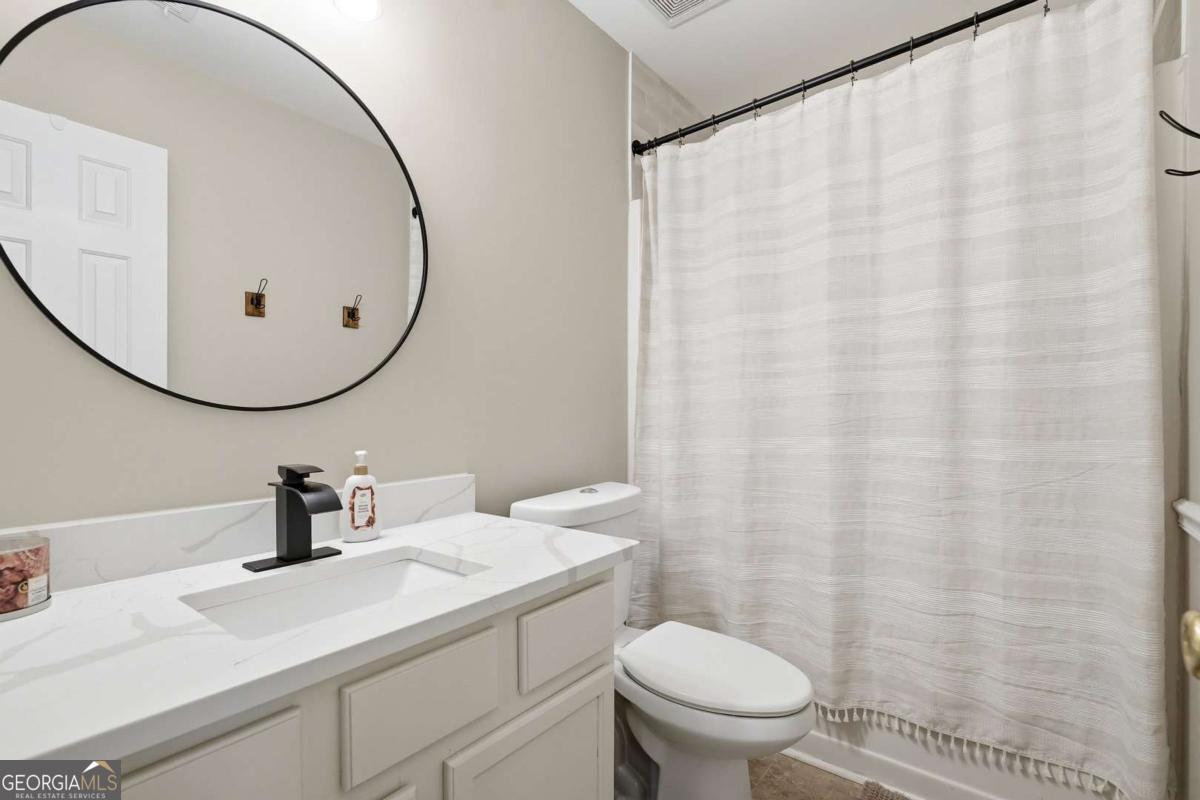 5480 Amber Cove Way Property Photo 18