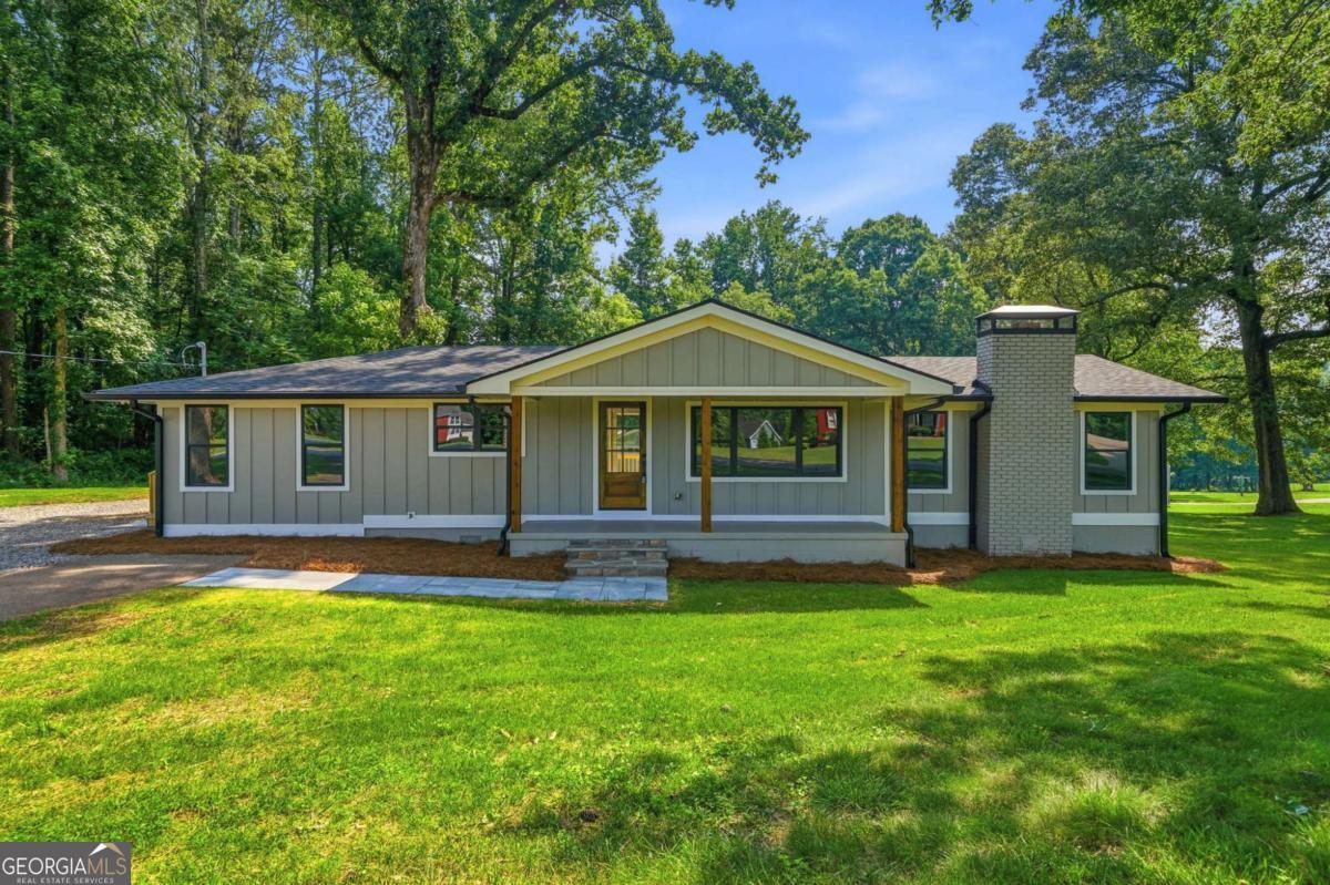 1528 New Light Road Property Photo 1