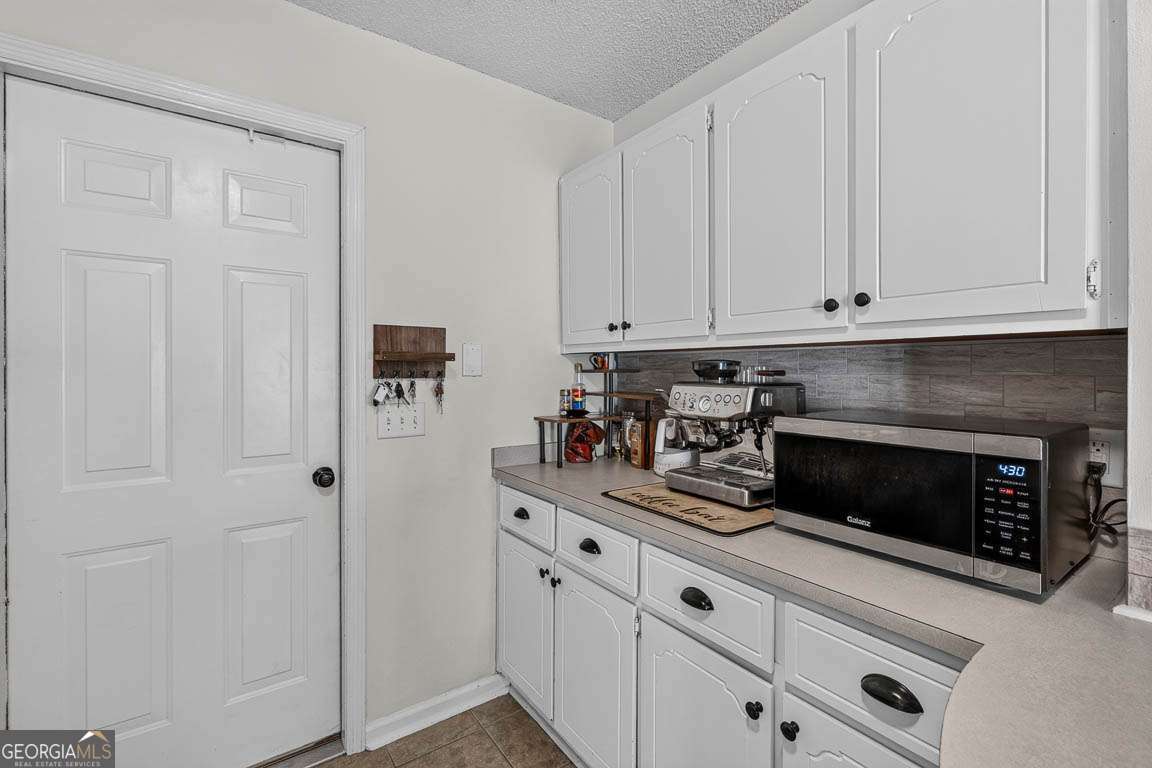 312 E Hallowes Drive Property Photo 21