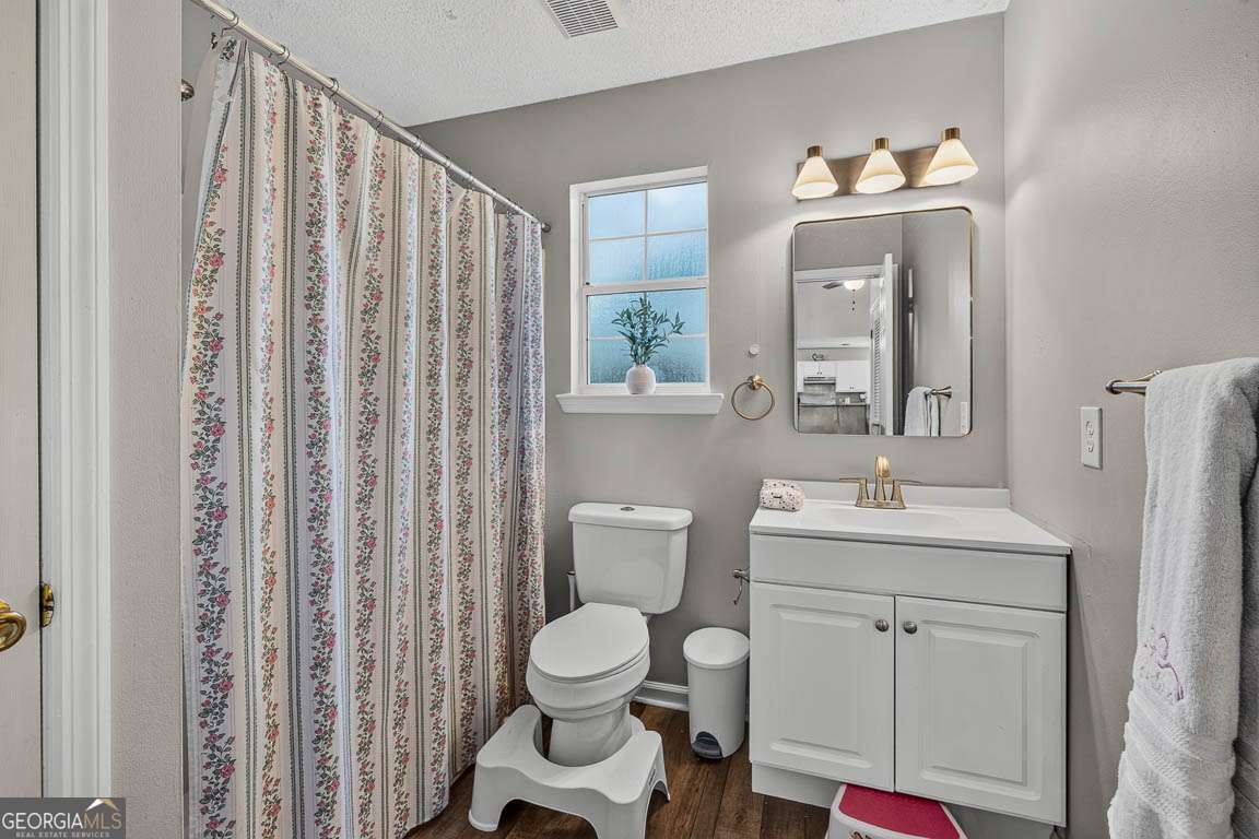 312 E Hallowes Drive Property Photo 28