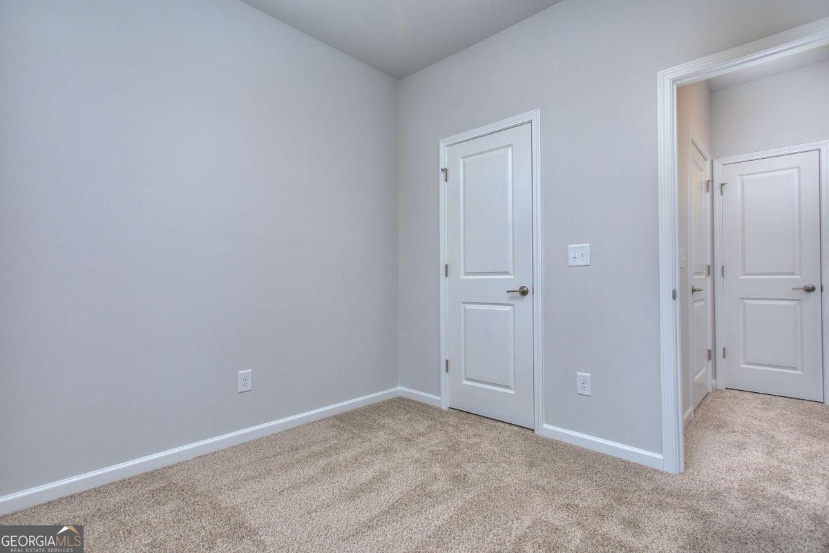 113 Greenview Court Property Photo 25