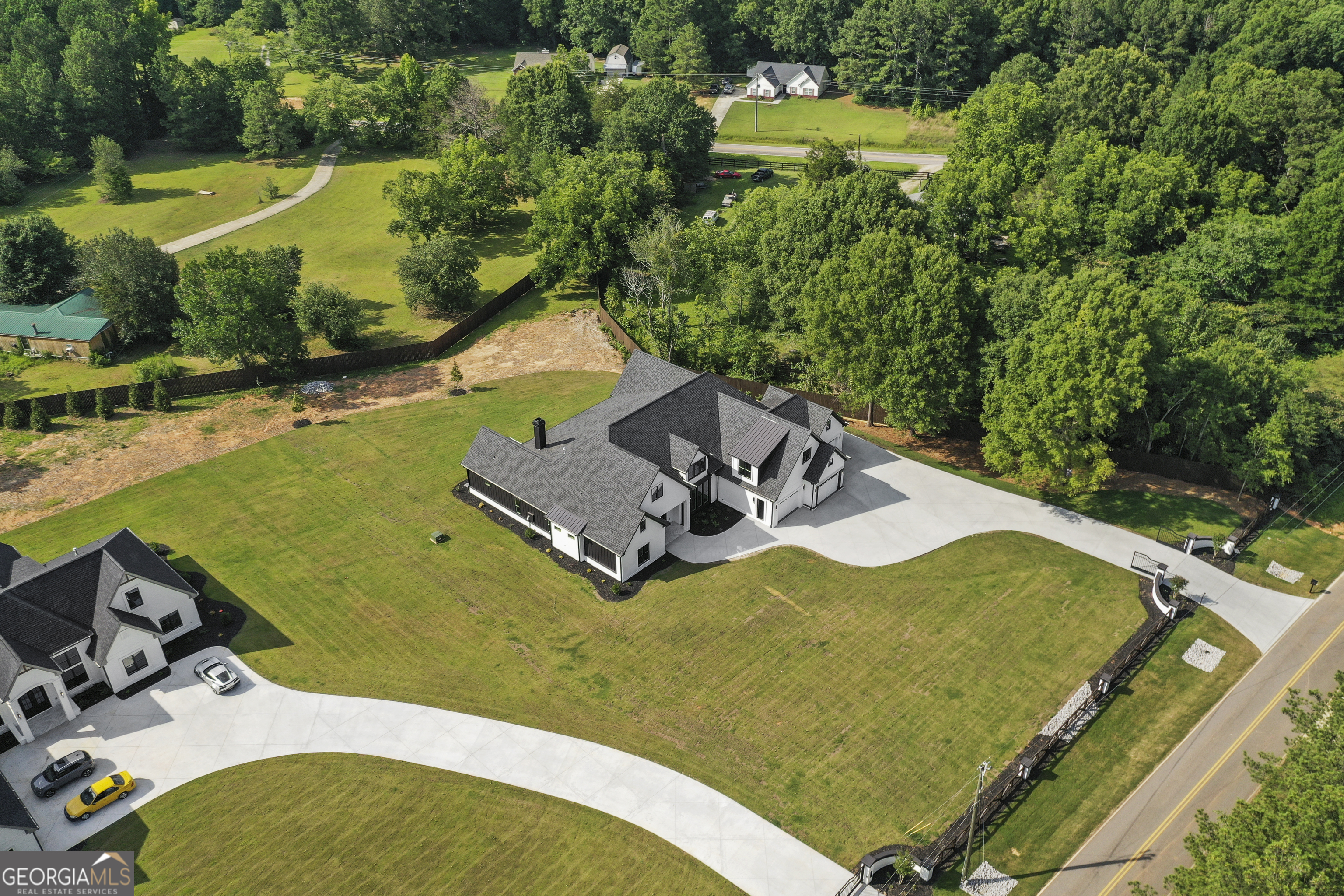 2376 Wall Road Property Photo 1