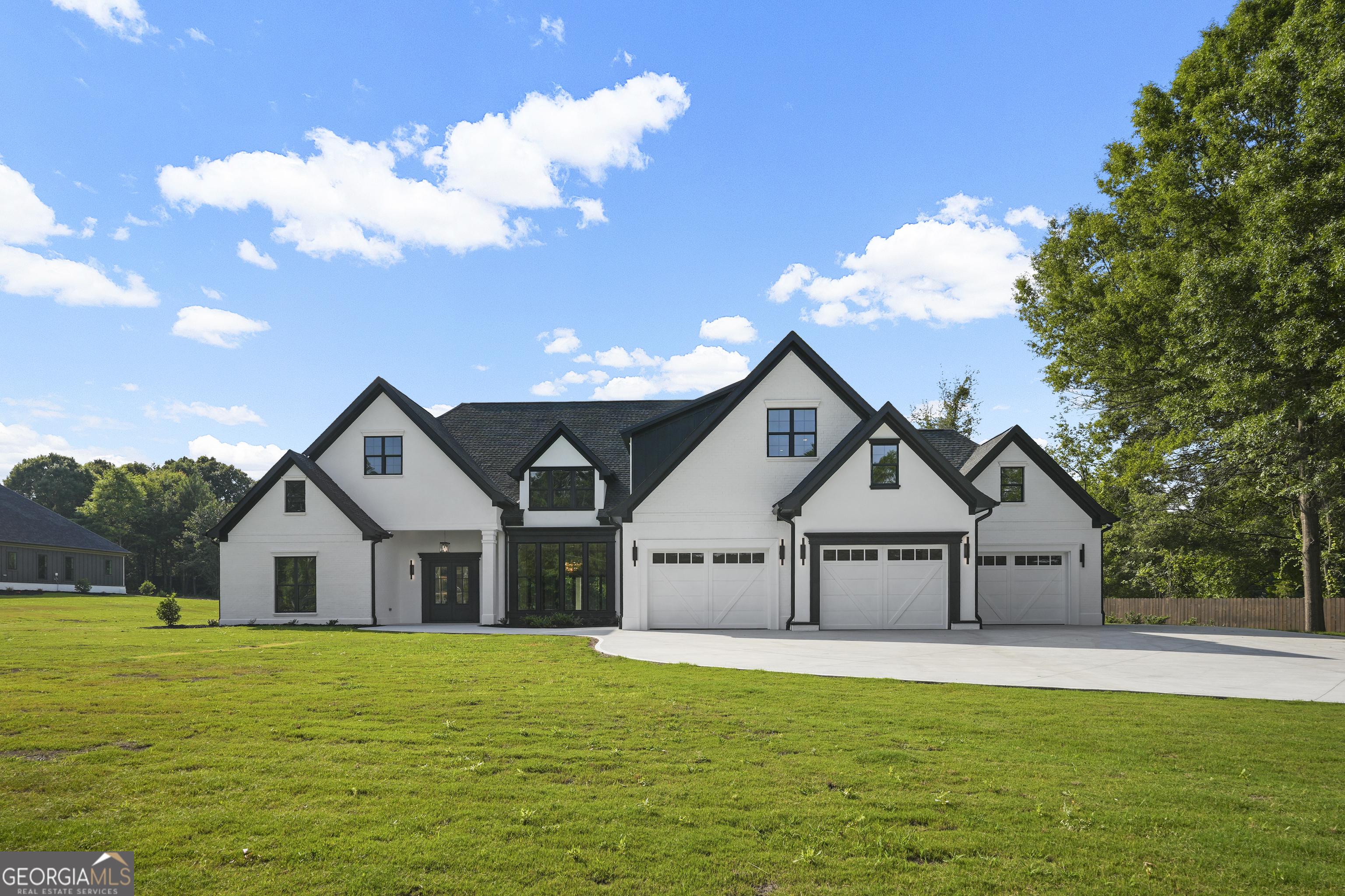 2376 Wall Road Property Photo 6