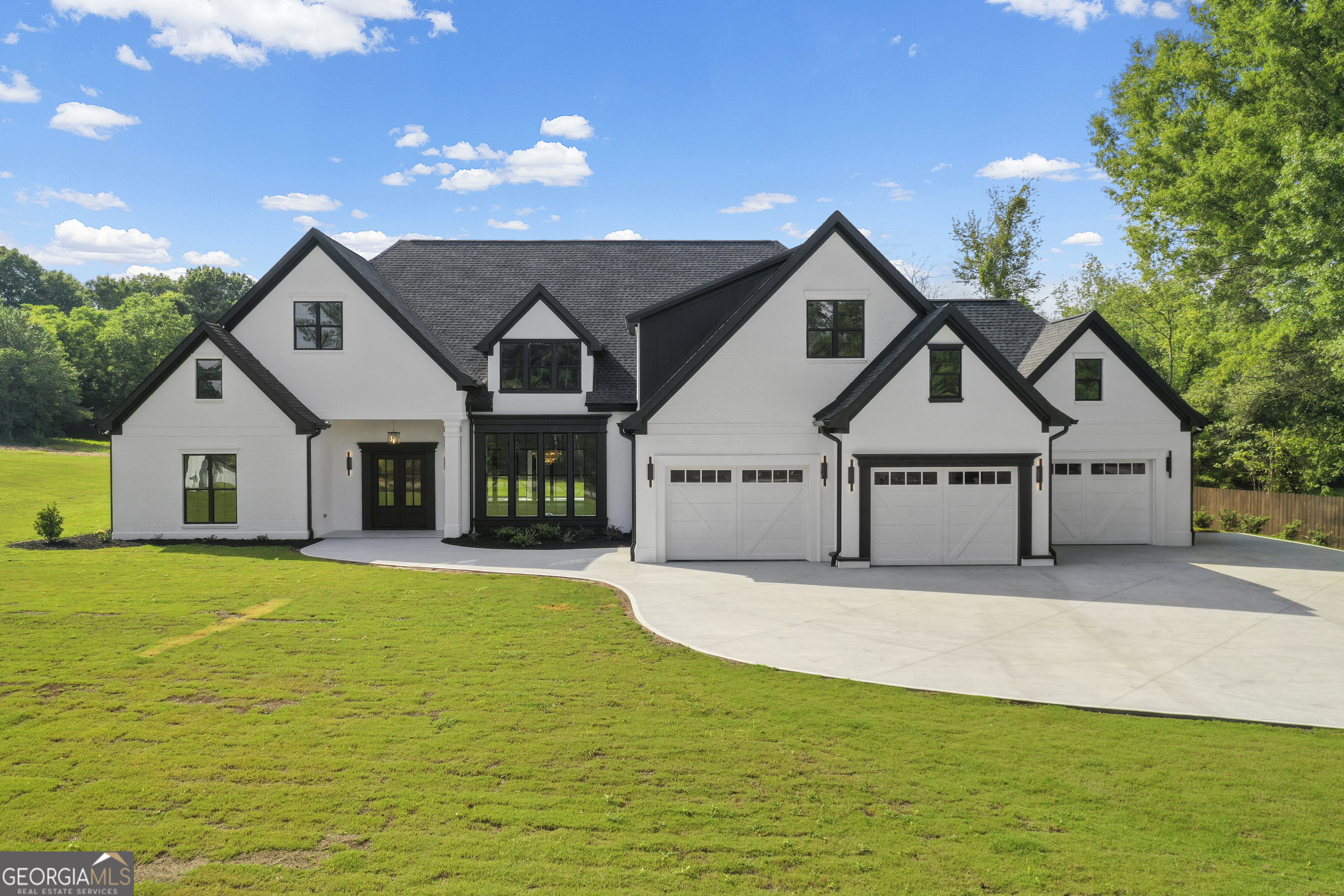 2376 Wall Road Property Photo 9