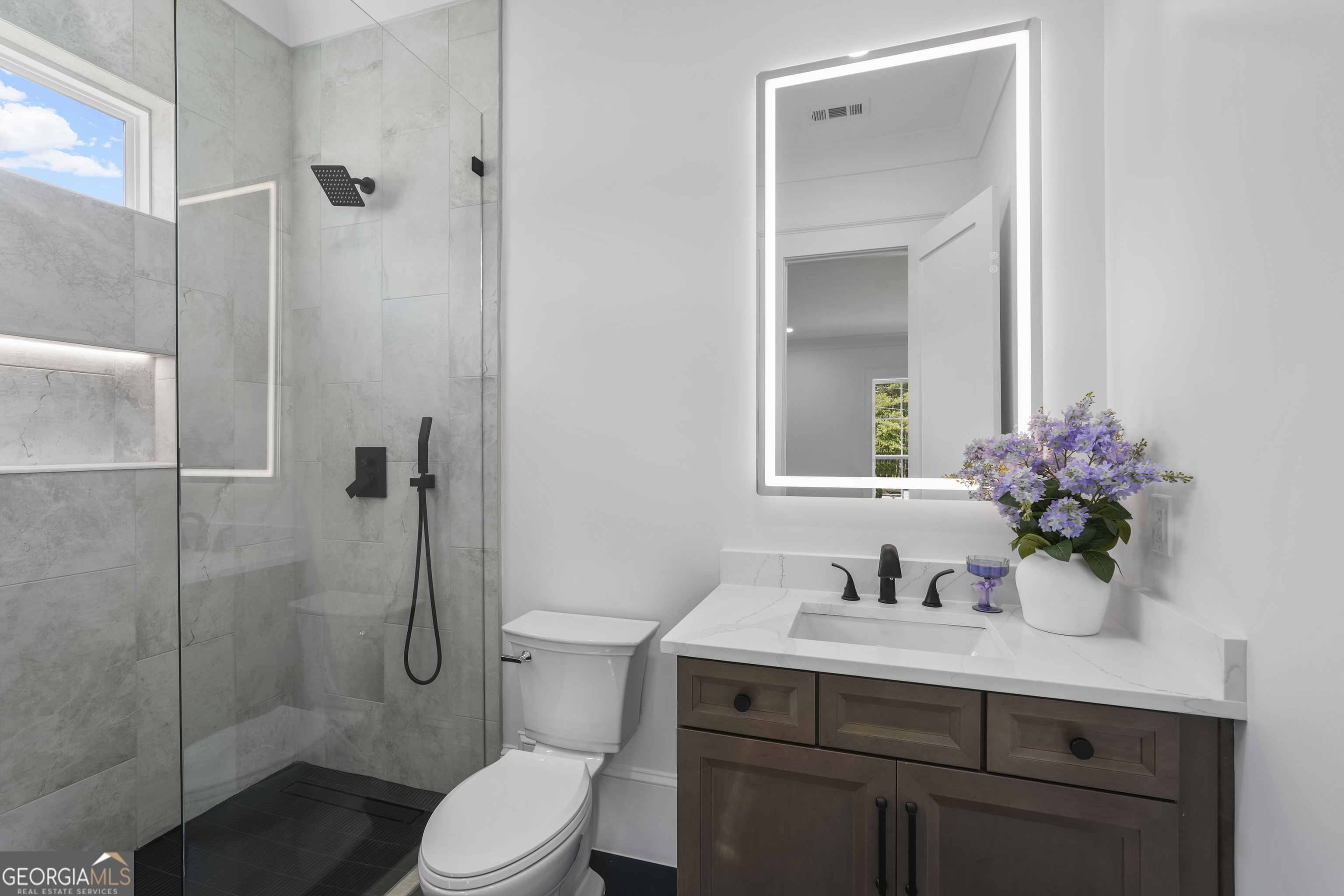 2376 Wall Road Property Photo 49
