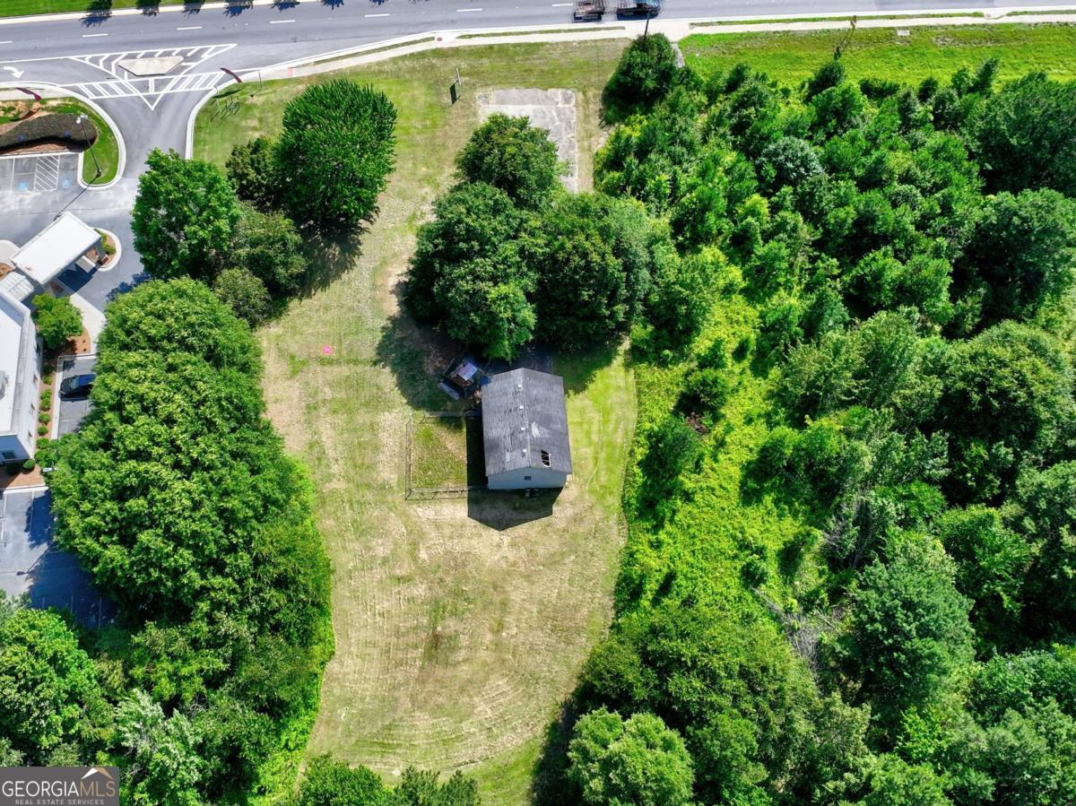 2584 Loganville Highway Property Photo 6