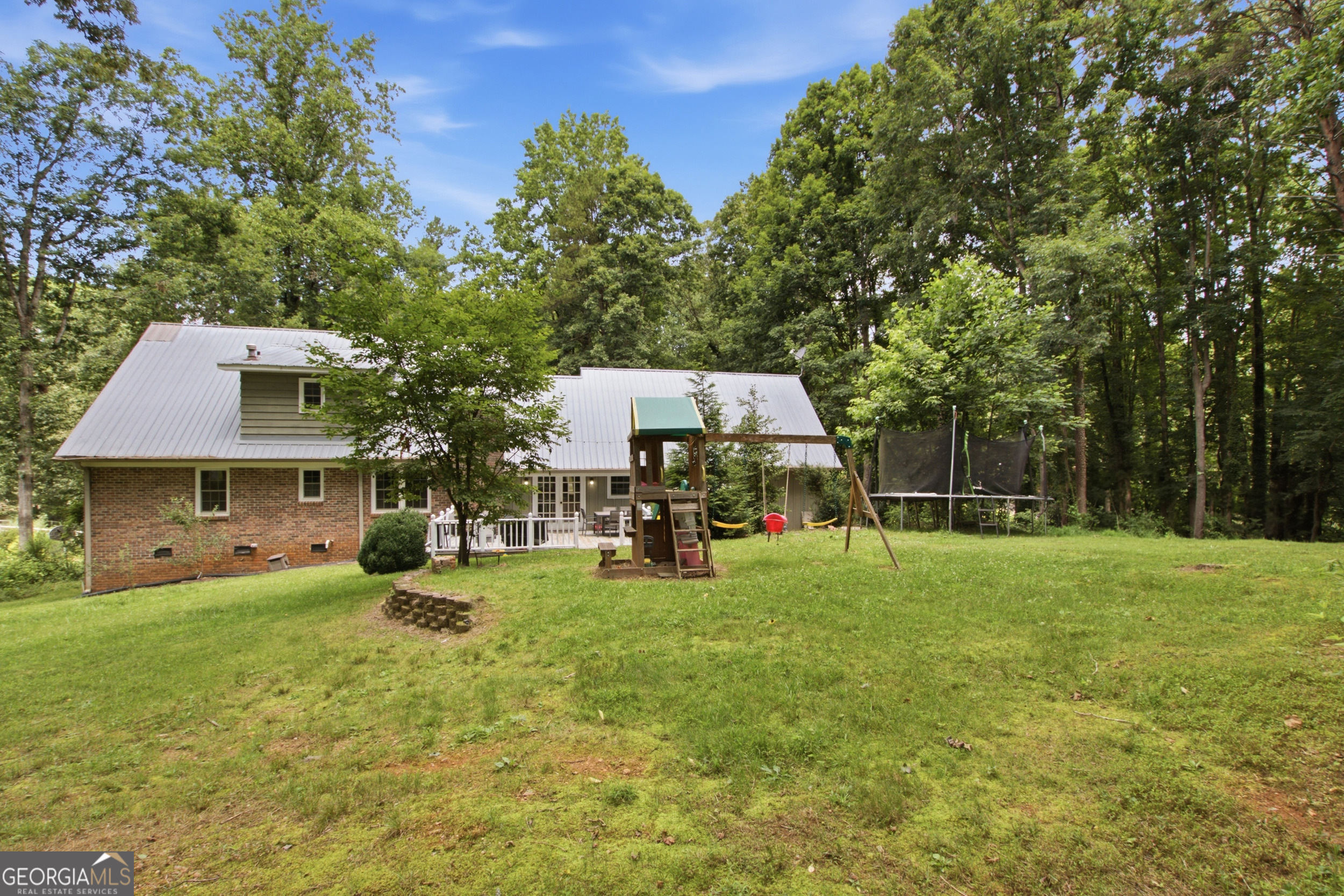 147 Ridgeway Circle Property Photo 7