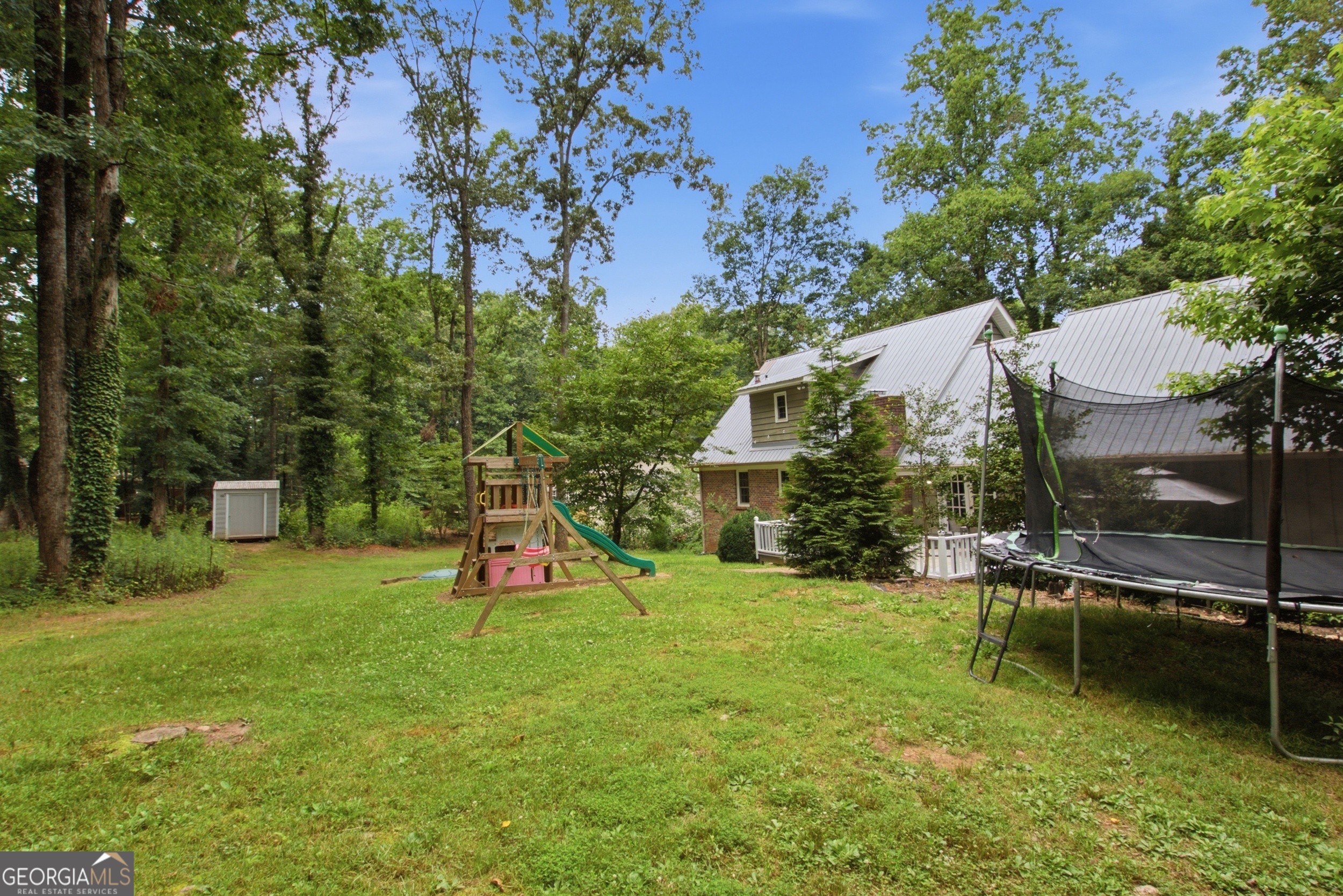 147 Ridgeway Circle Property Photo 8