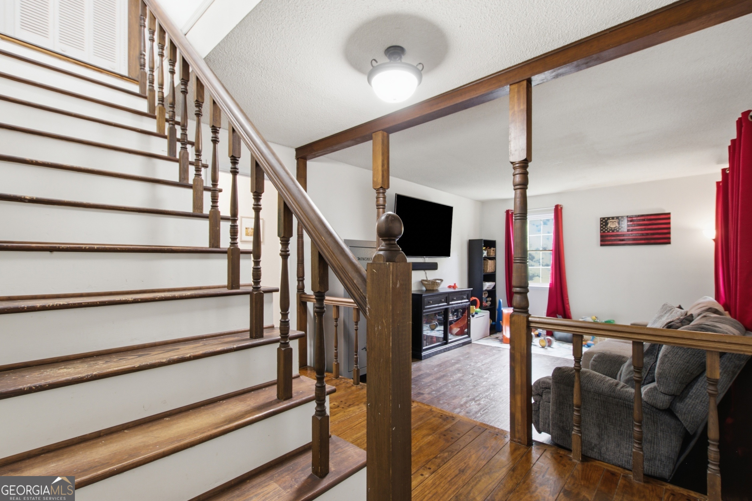 147 Ridgeway Circle Property Photo 29