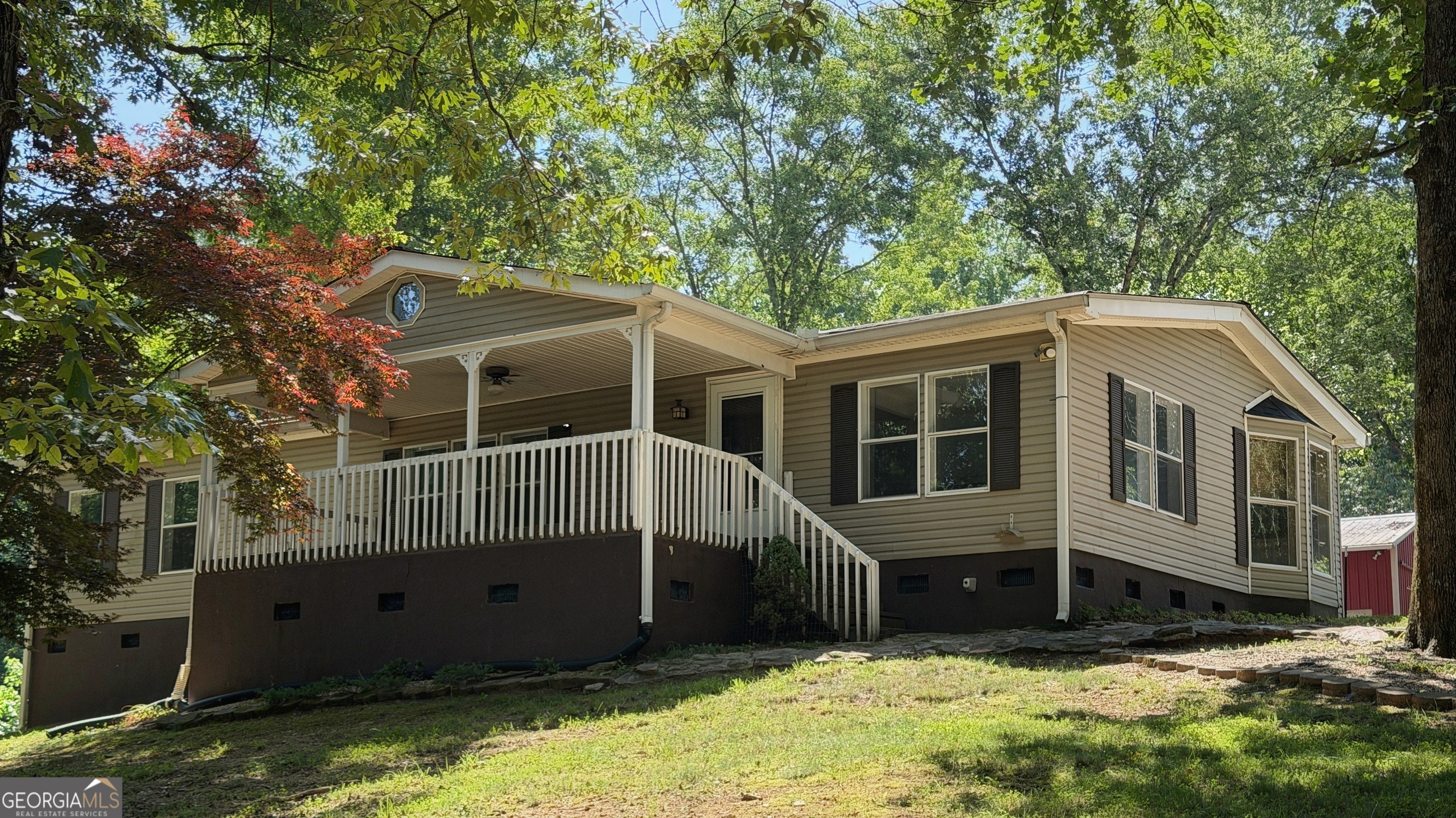 7911 Belton Bridge Road Property Photo 2