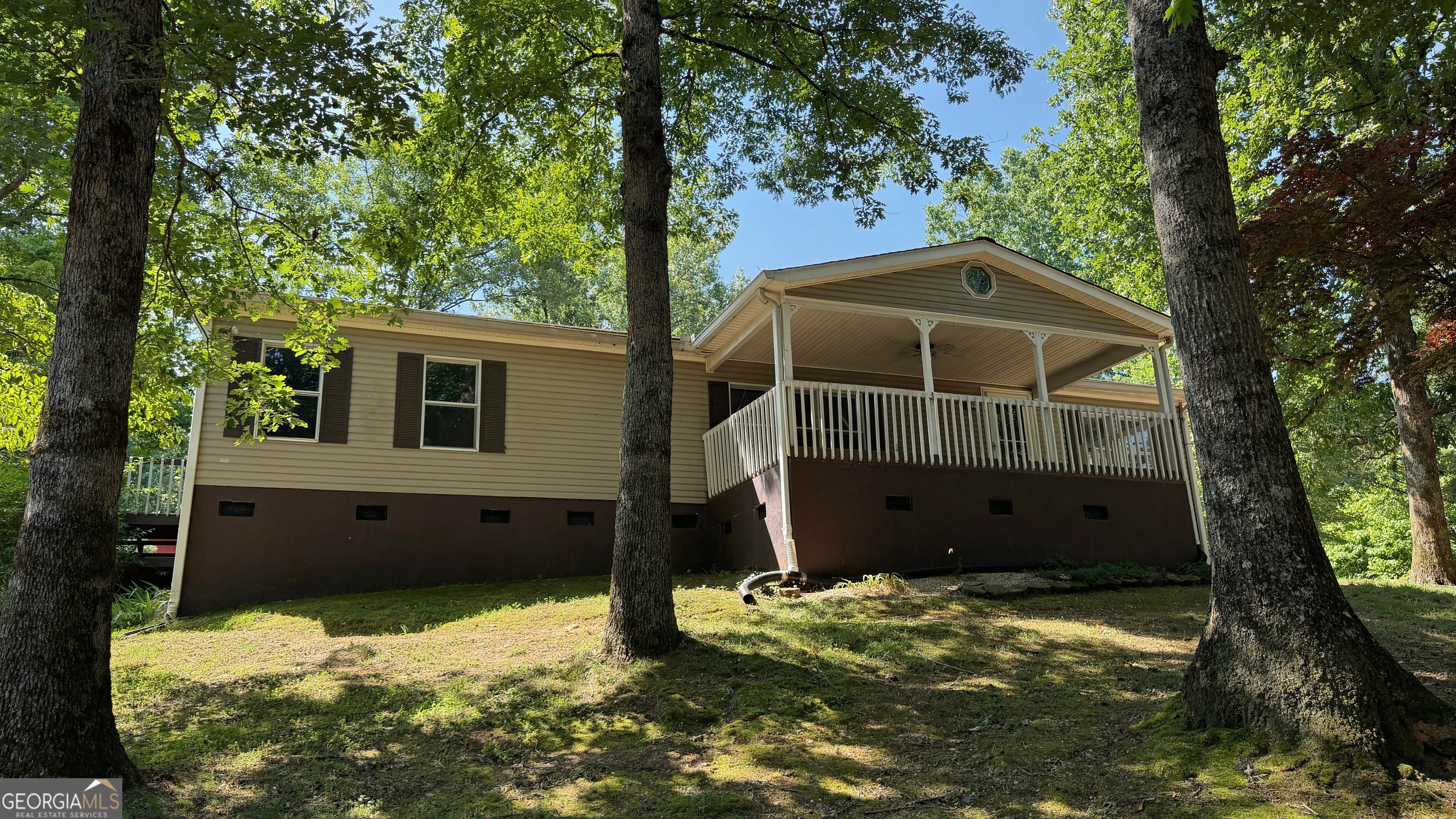7911 Belton Bridge Road Property Photo 4