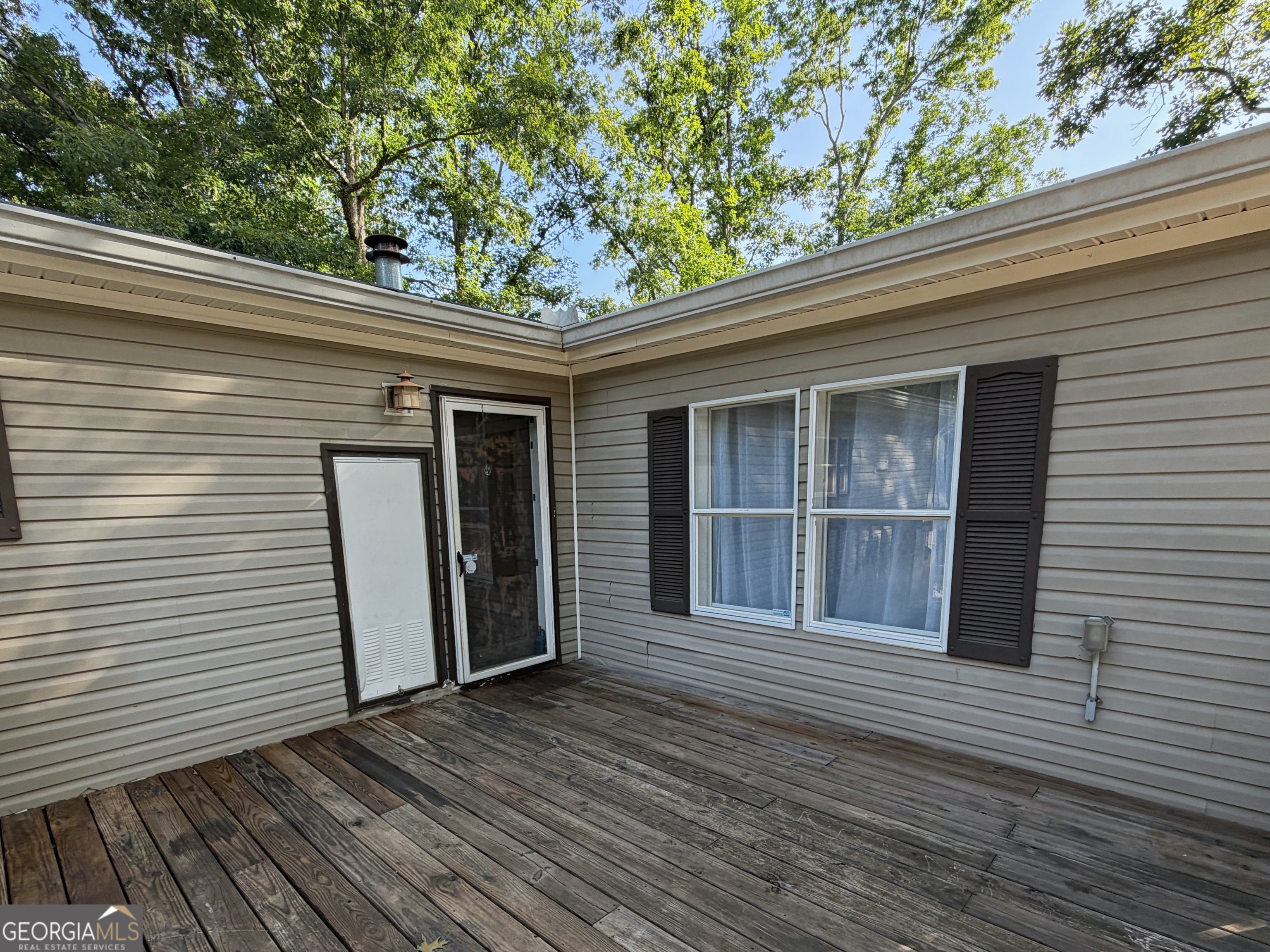 7911 Belton Bridge Road Property Photo 8