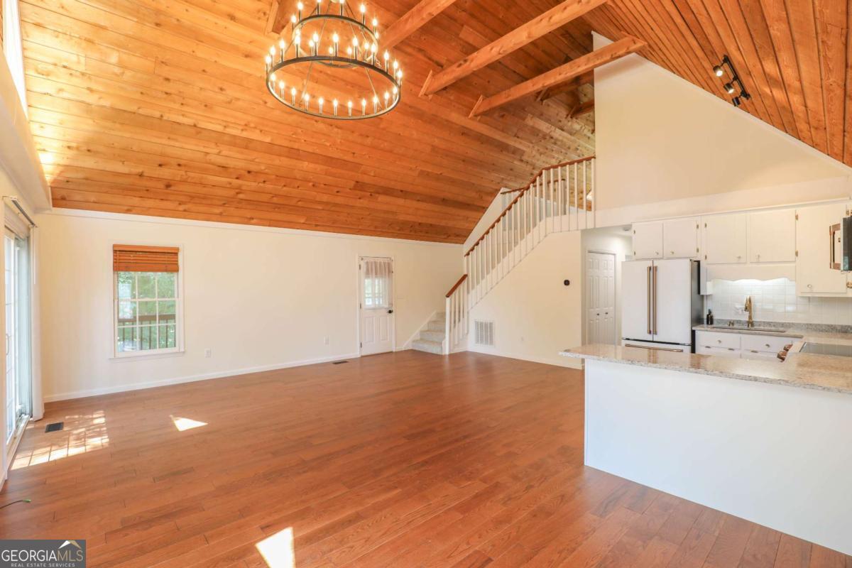 129 Southshore Road Ne Property Photo 7