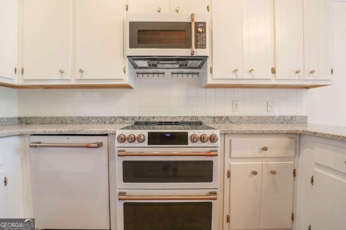 129 Southshore Road Ne Property Photo 9