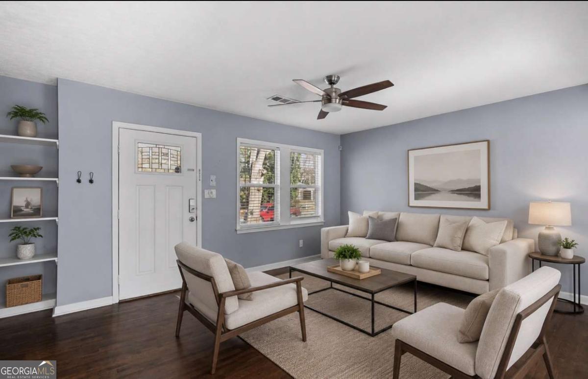3261 Bonway Drive Property Photo 2