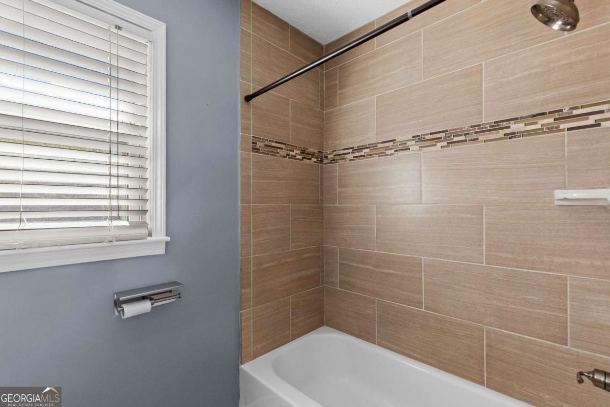 3261 Bonway Drive Property Photo 27