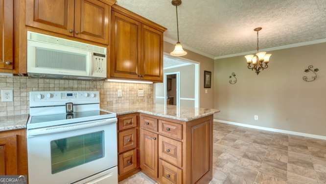 52 Farner-plott Drive Property Photo 11