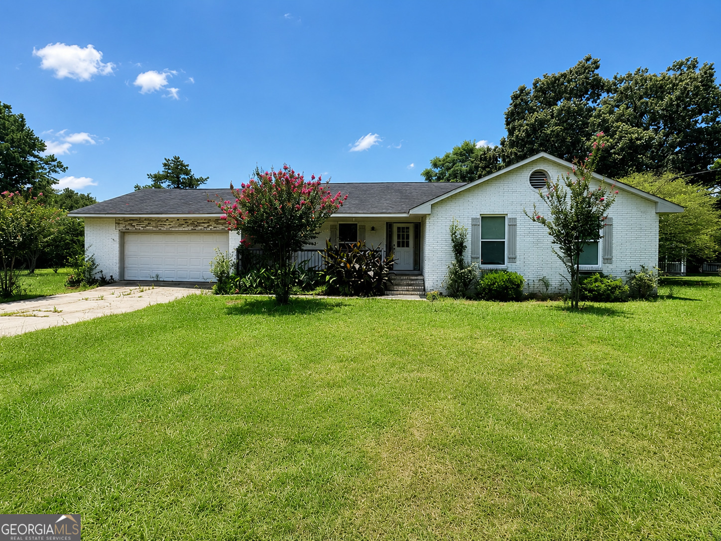 53 San Louise Drive Property Photo 1