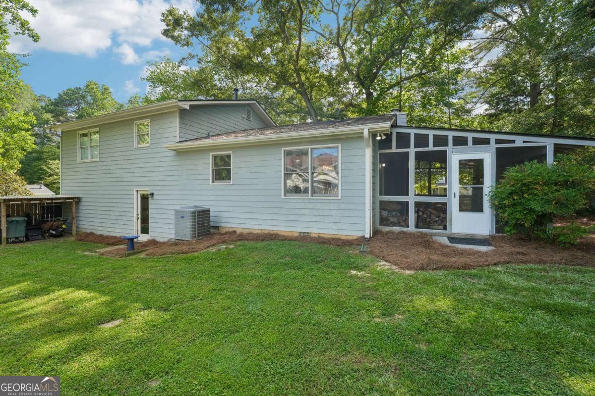 585 Westchester Circle Sw Property Photo 42