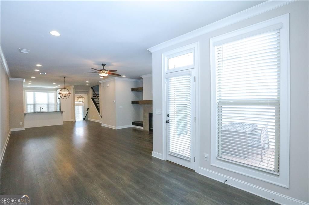2117 Parkside Glen View Property Photo 7