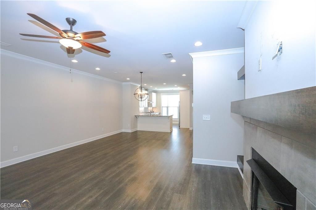 2117 Parkside Glen View Property Photo 9