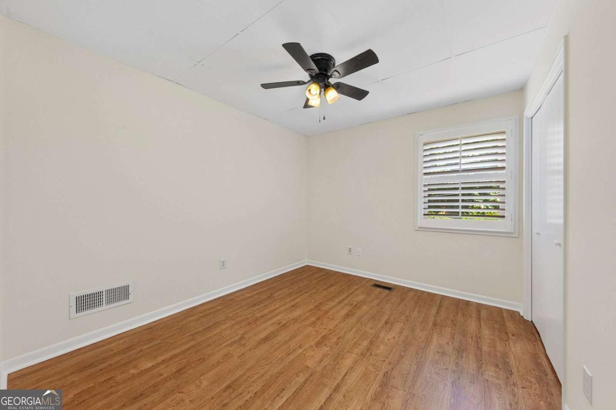 154 W Putnam Ferry Road Property Photo 31