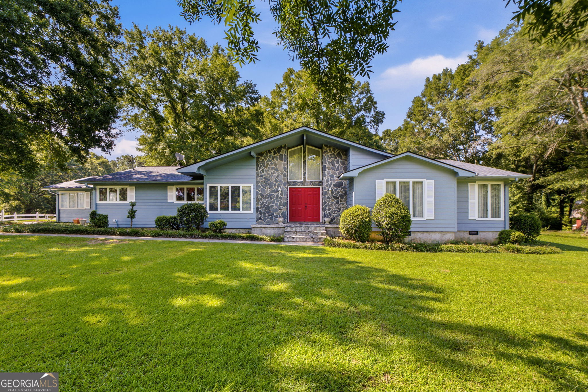 130 Quail Hollow Road Property Photo 1